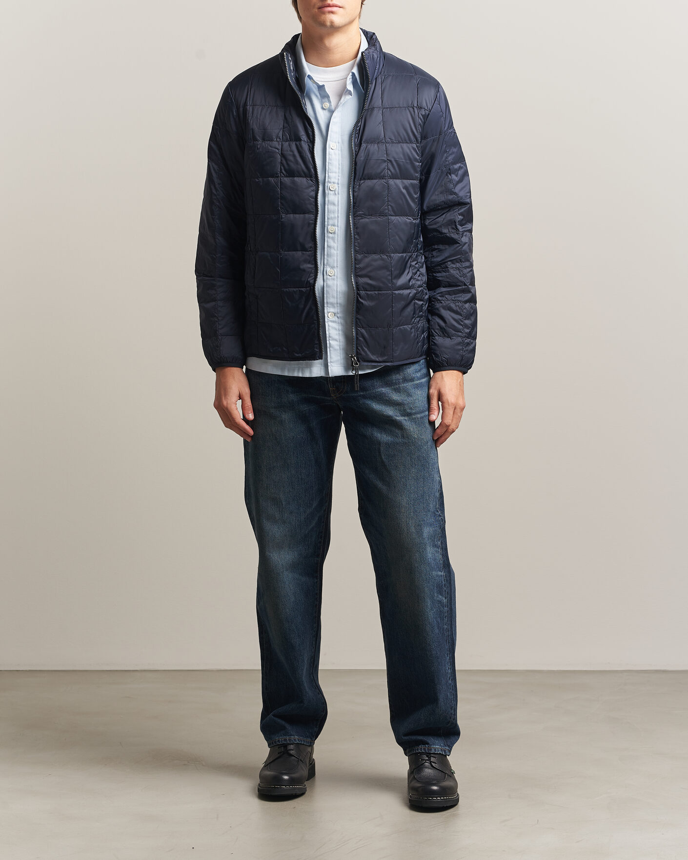 Uomini | Giacche | TAION | High Neck Full Zip Lightweight Down Jacket Dark Navy