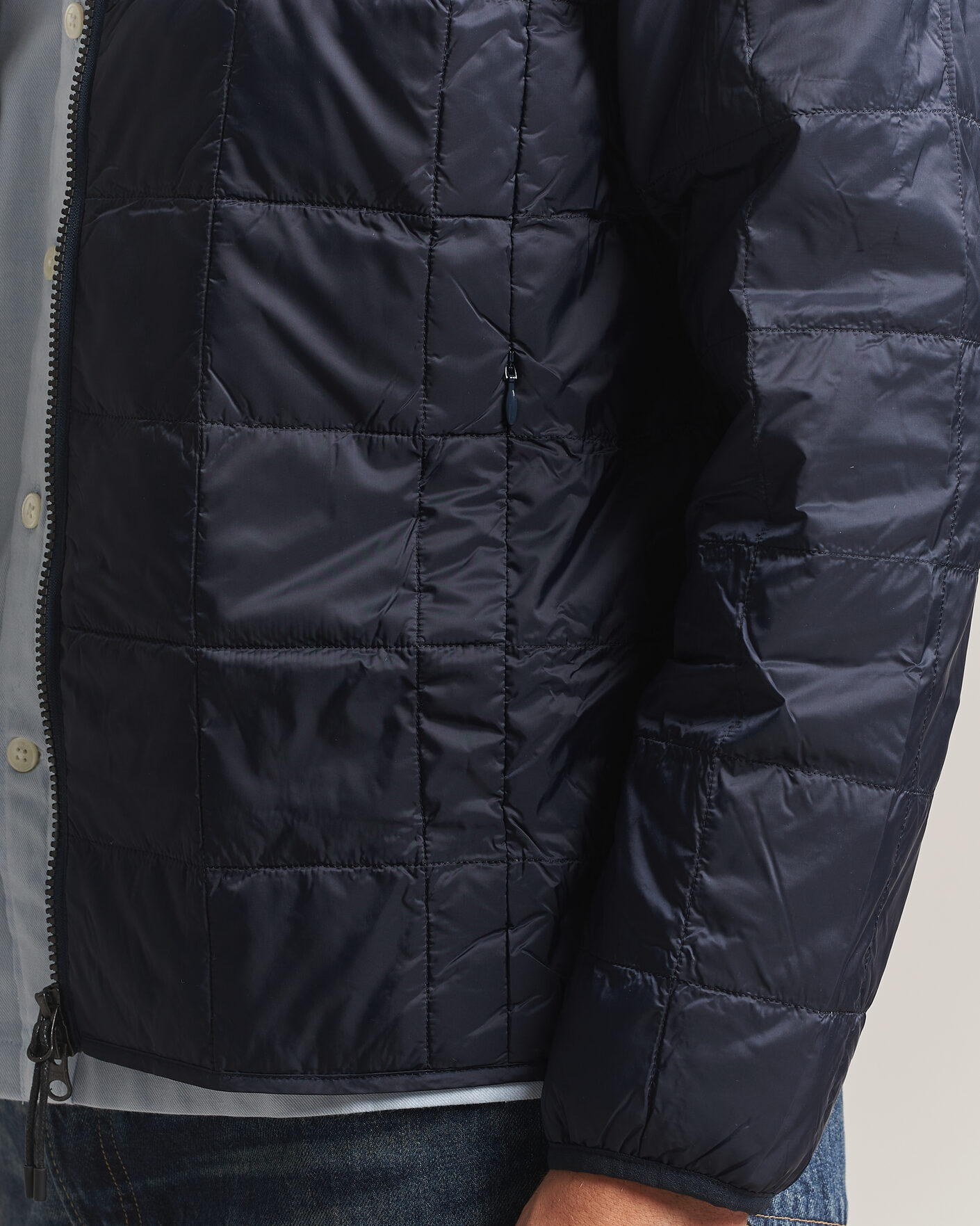 Uomini | Giacche | TAION | High Neck Full Zip Lightweight Down Jacket Dark Navy