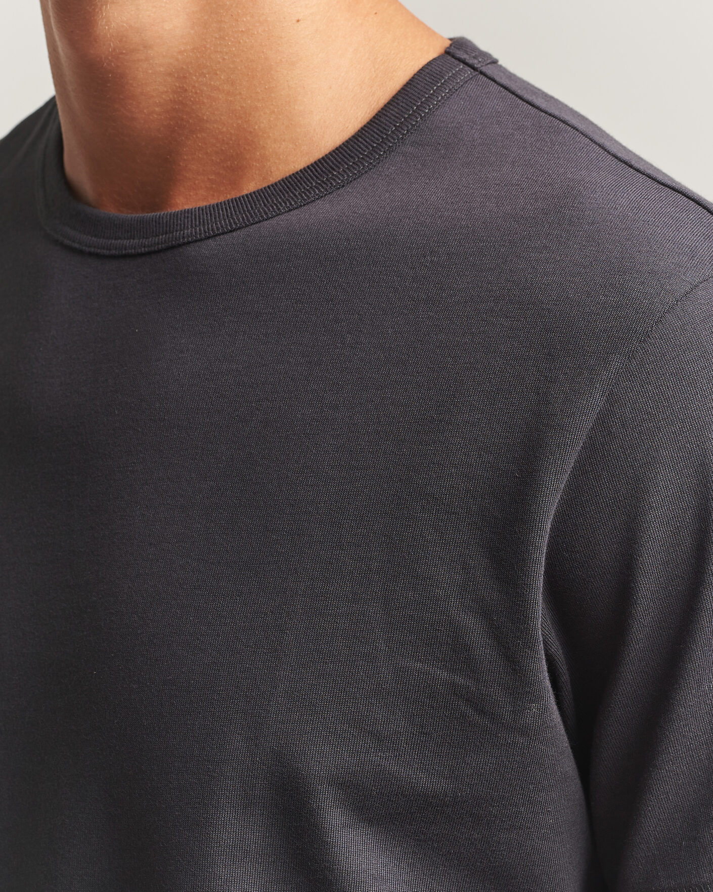 Uomini | T-shirt | Merz b. Schwanen | Classic Fit Sturdy Loopwheeled T-Shirt Charcoal