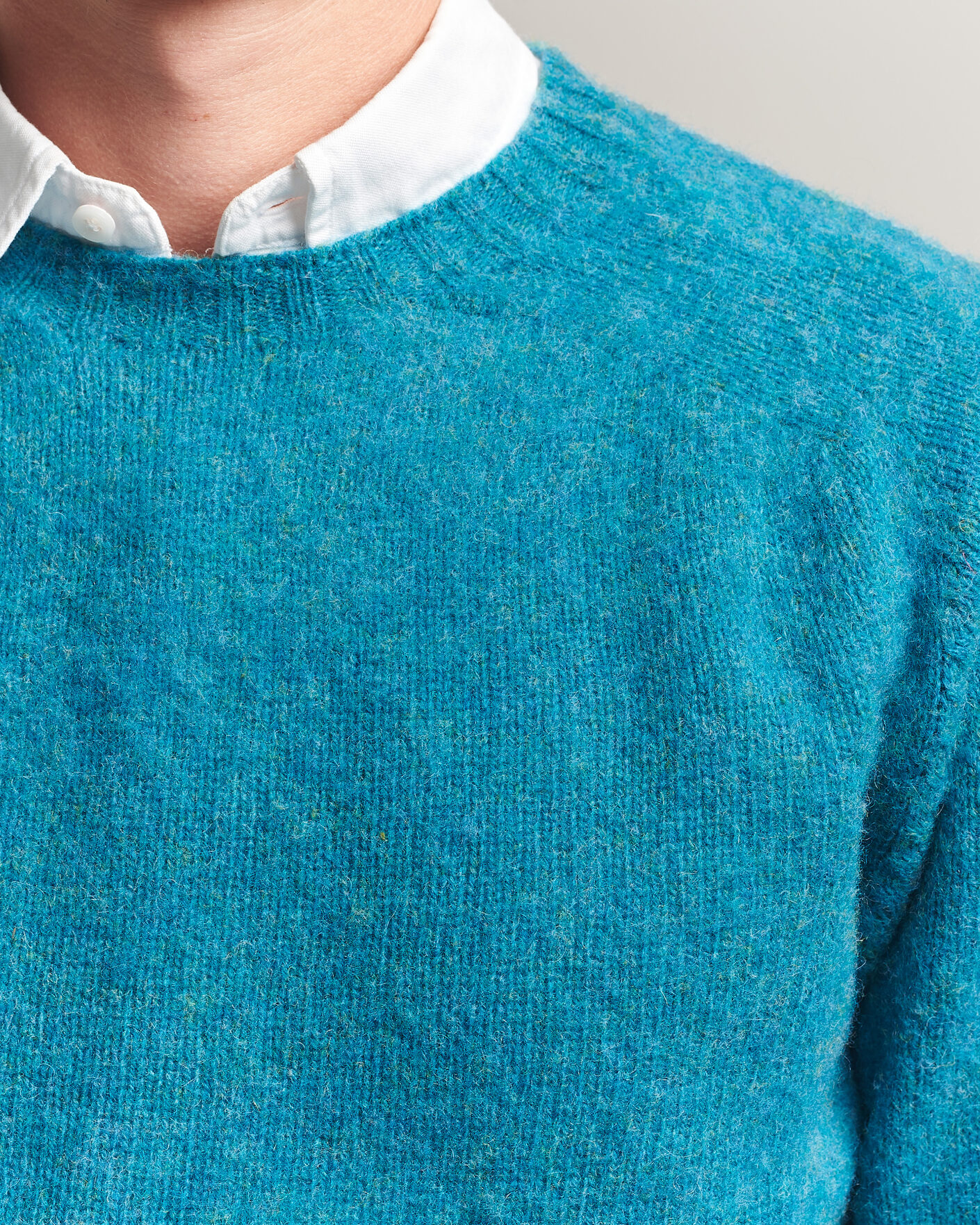 Uomini | Maglieria | Harley Of Scotland | Brushed Supersoft Lambswool Crewneck Gulfstream