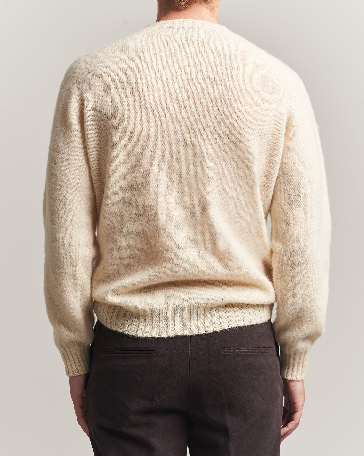 Uomini | Maglieria | Harley Of Scotland | Brushed Supersoft Lambswool Crewneck Vanilla