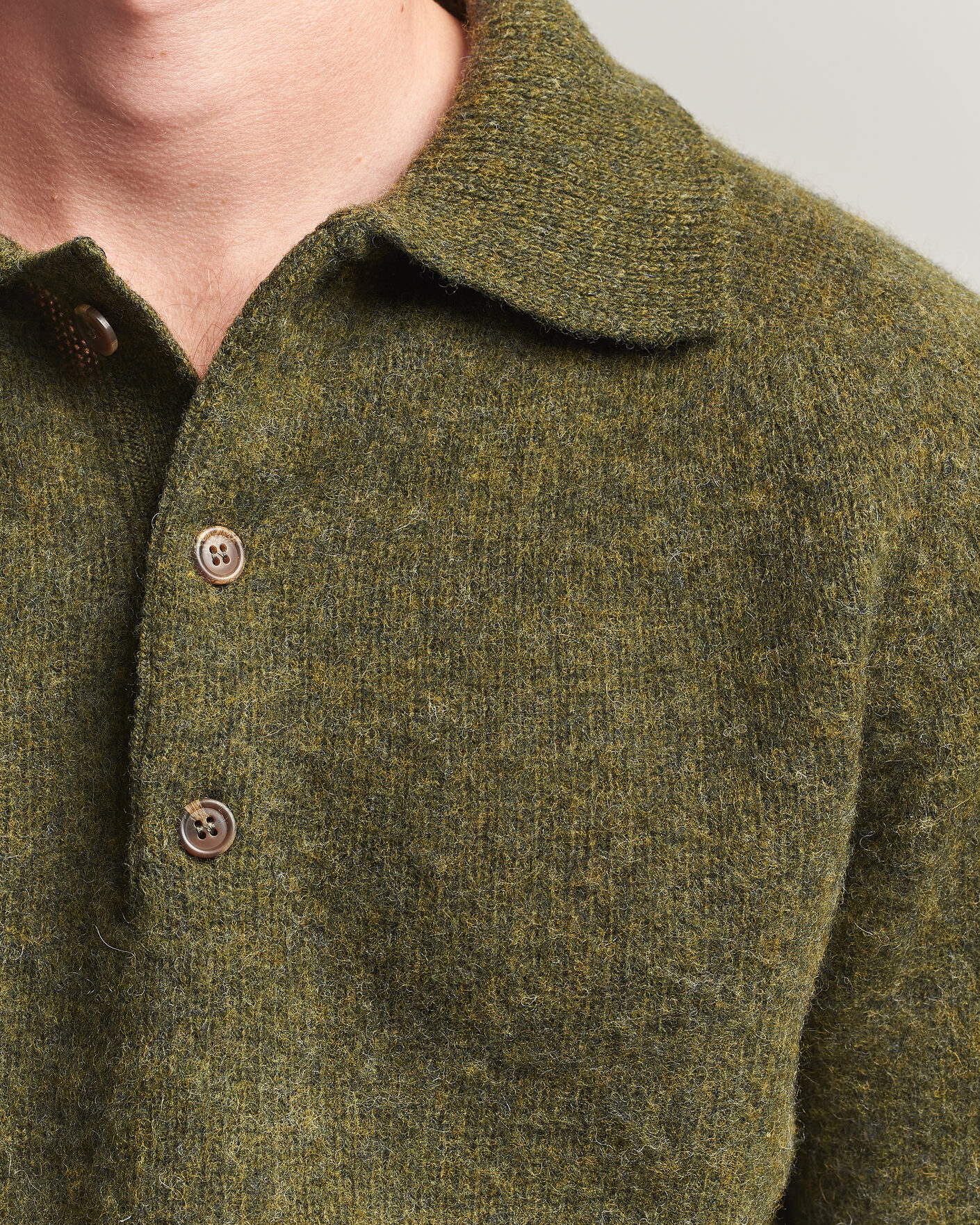 Uomini | Maglieria | Harley Of Scotland | Brushed Supersoft Lambswool Polo Scots Pine
