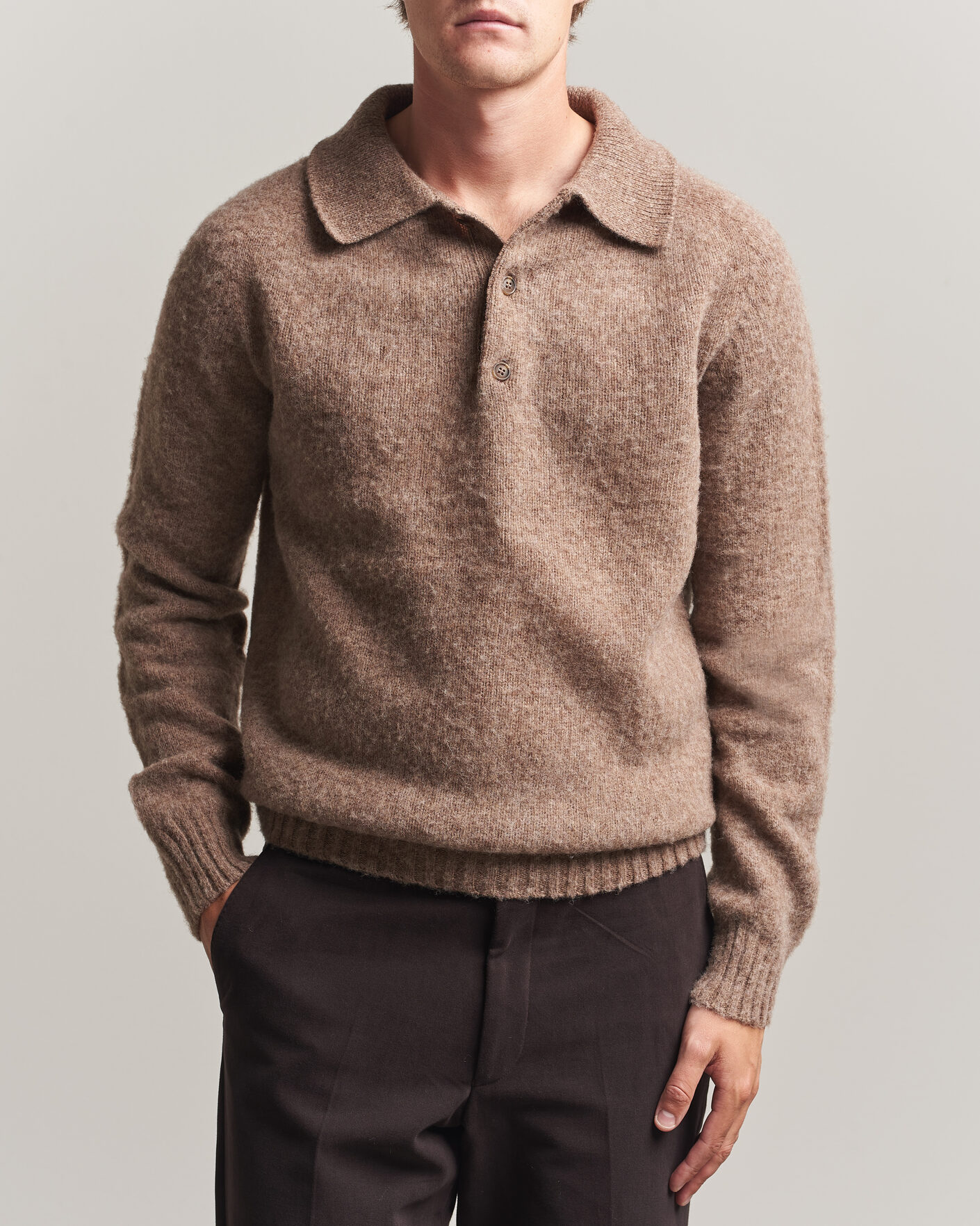 Uomini | Maglieria | Harley Of Scotland | Brushed Supersoft Lambswool Polo Tundra