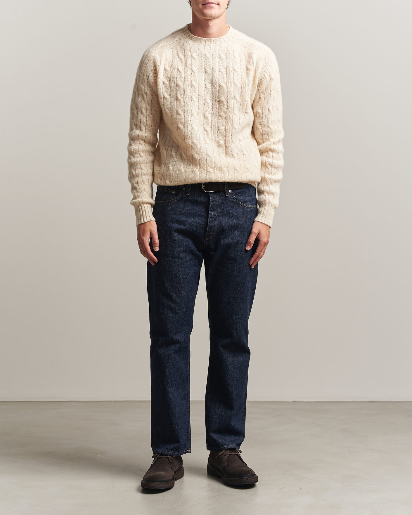 Uomini | Maglieria | Harley Of Scotland | Brushed Supersoft Lambswool Cable Vanilla