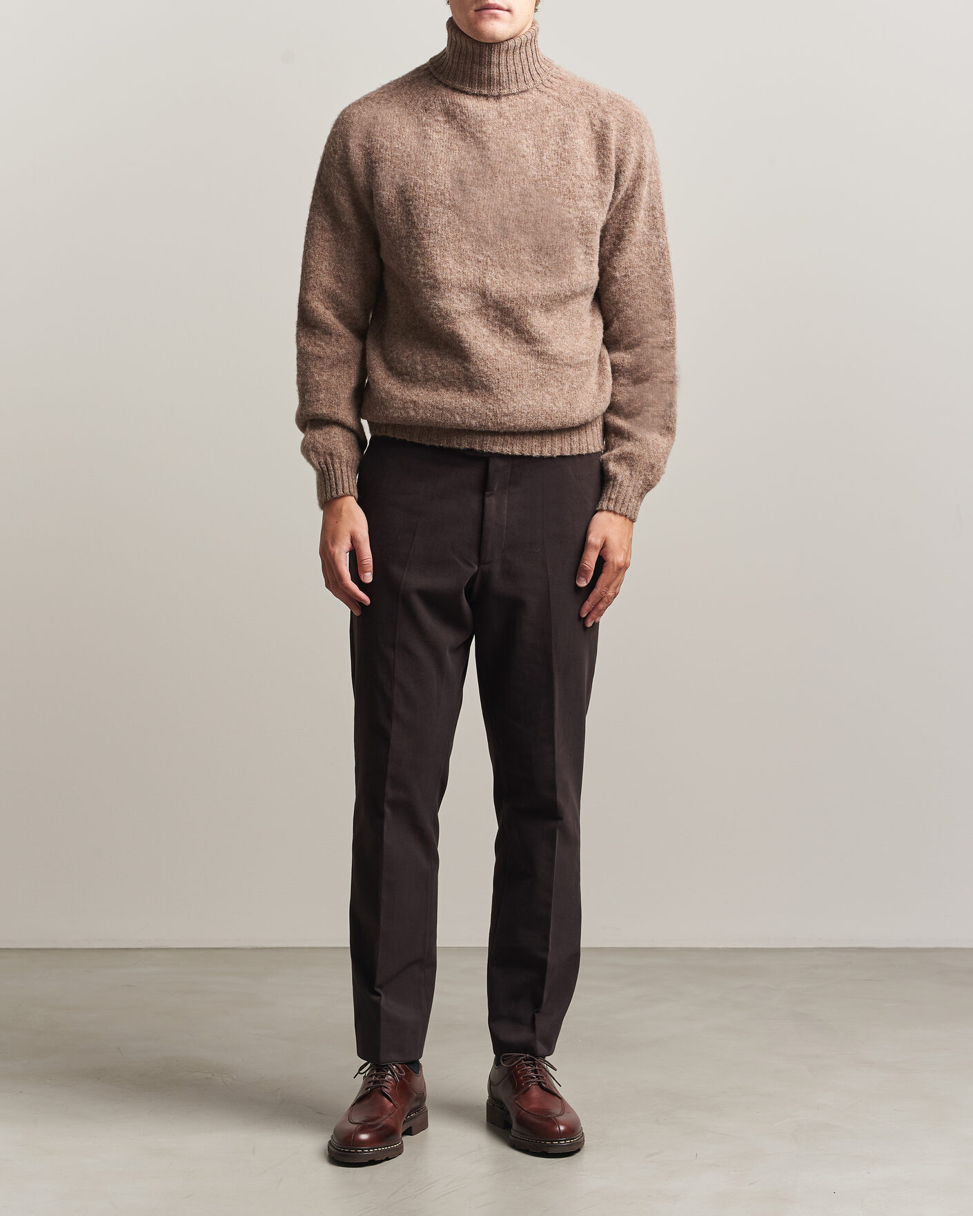 Uomini | Maglieria | Harley Of Scotland | Brushed Supersoft Lambswool Rollneck Tundra
