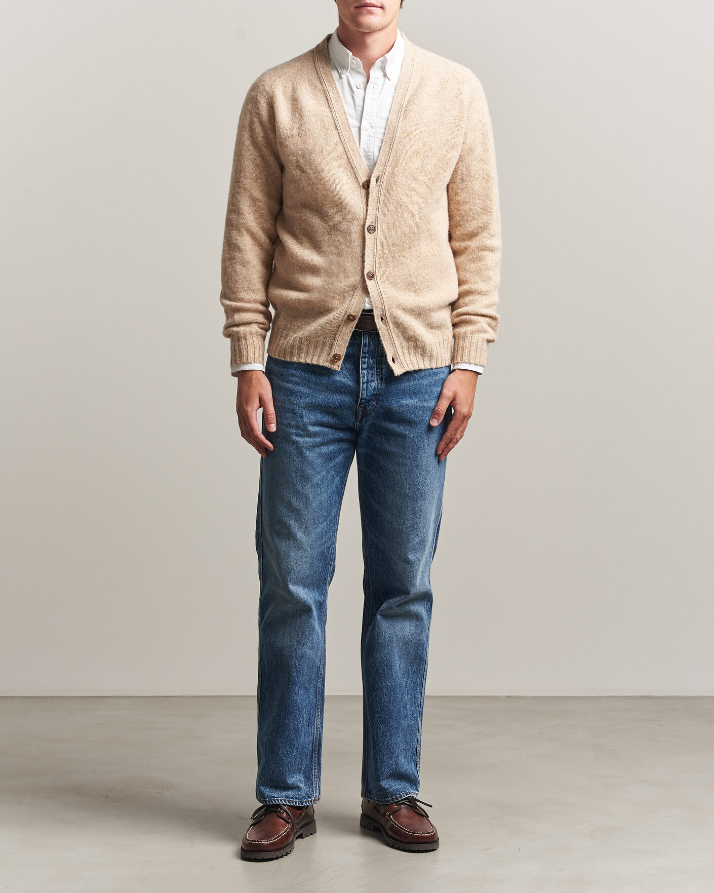 Uomini | Maglieria | Harley Of Scotland | Brushed Supersoft Lambswool Cardigan Calico