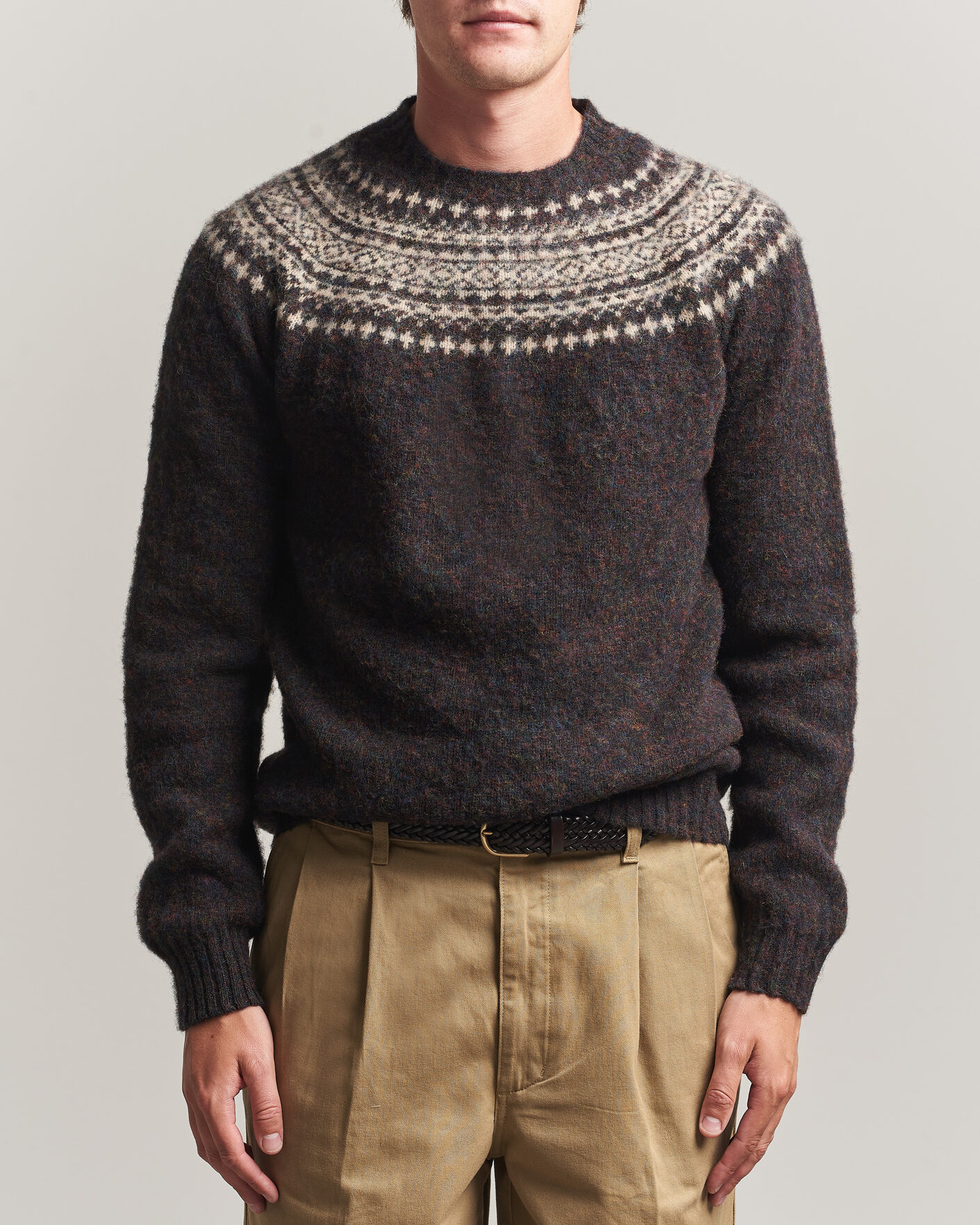 Uomini | Maglieria | Harley Of Scotland | Brushed Supersoft Lambswool Yolk Fairisle Volcano/Cameo