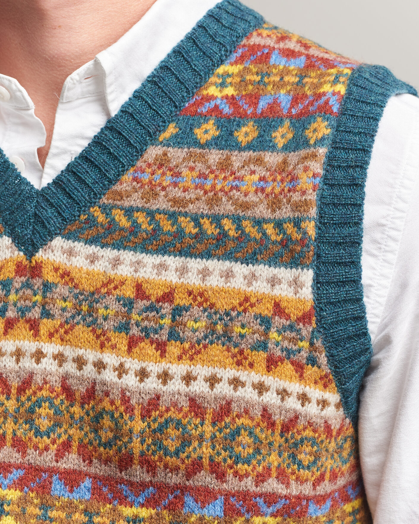 Uomini | Maglieria | Harley Of Scotland | Supersoft 2ply Lambswool Fairisle Vest Tempest