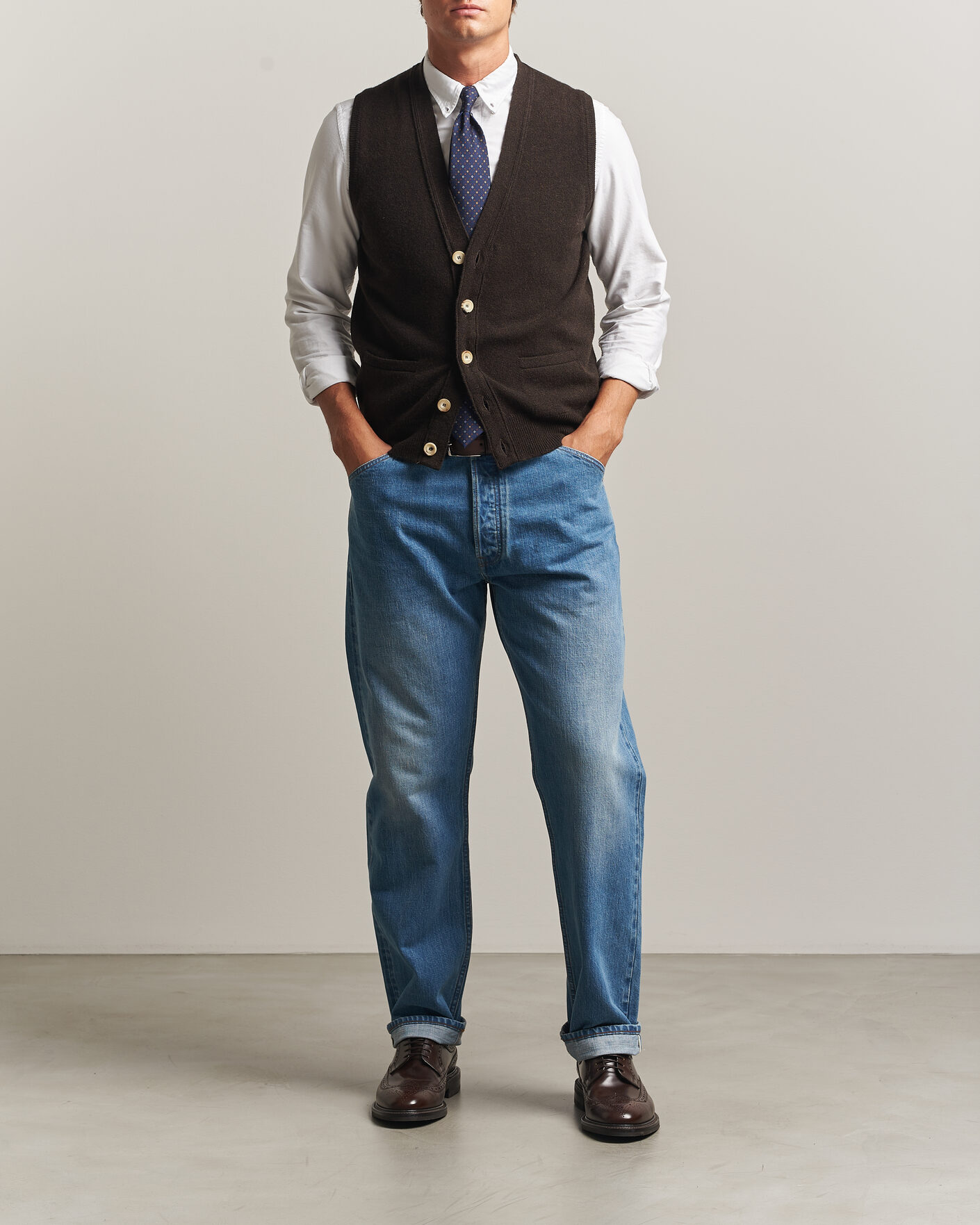 Uomini | Maglieria | Drake's | Lambswool Vest Cardigan Dark Brown