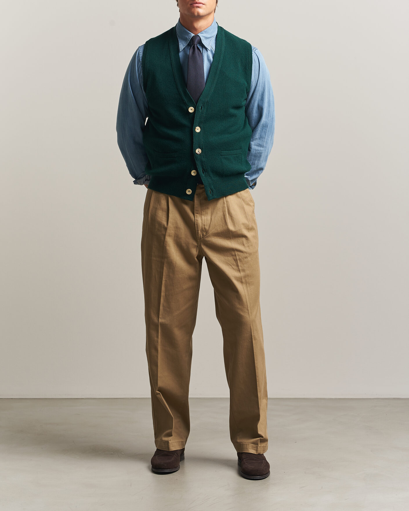 Uomini | Maglieria | Drake's | Lambswool Vest Cardigan Green