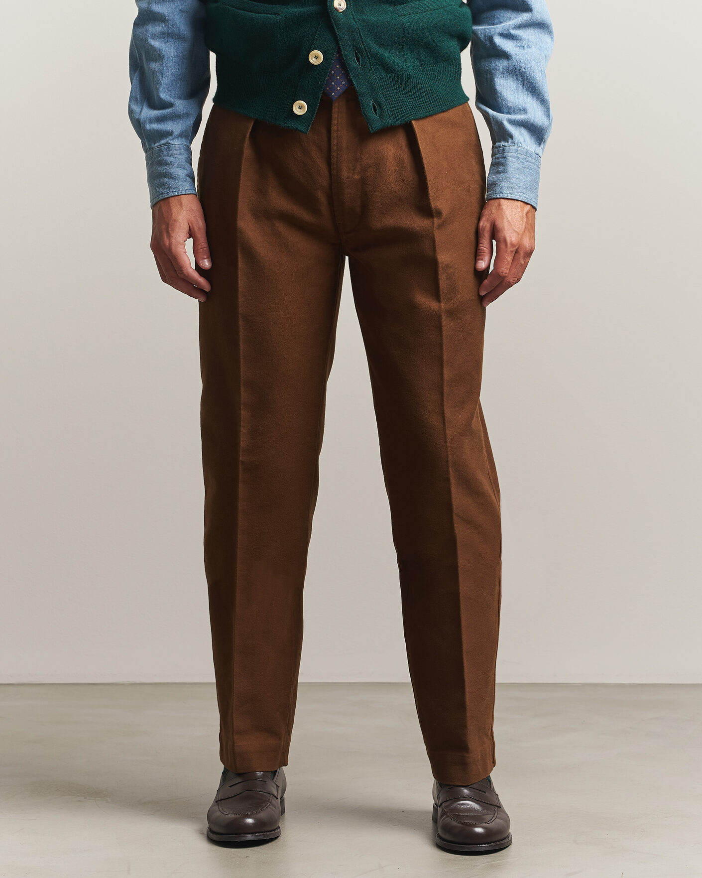 Uomini | Pantaloni | Drake's | MKIV Japanese Moleskin Games Trousers Brown