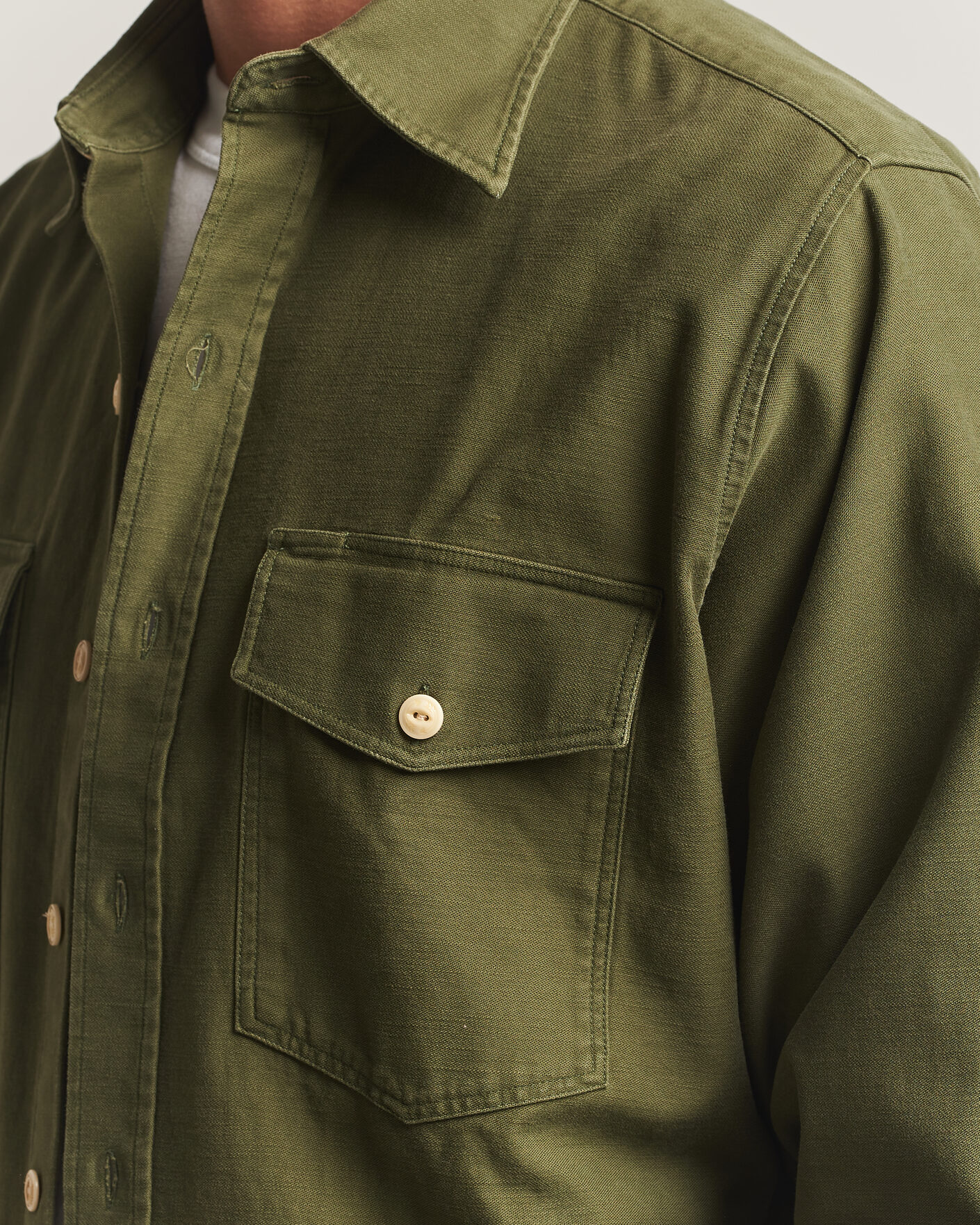 Uomini | Camicie | Drake's | Two Pocket Casual Cotton Shirt Olive