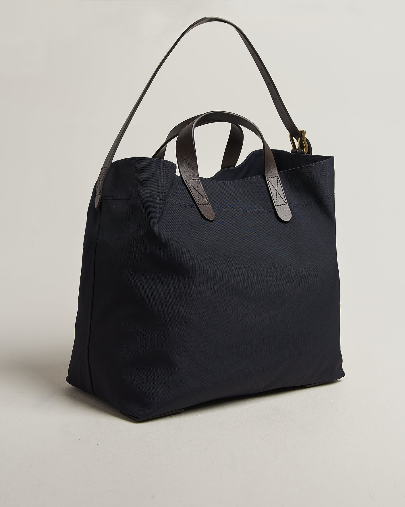 Uomini | Borse | Mismo | M/S Companion Tote Bag Navy/Dark Brown