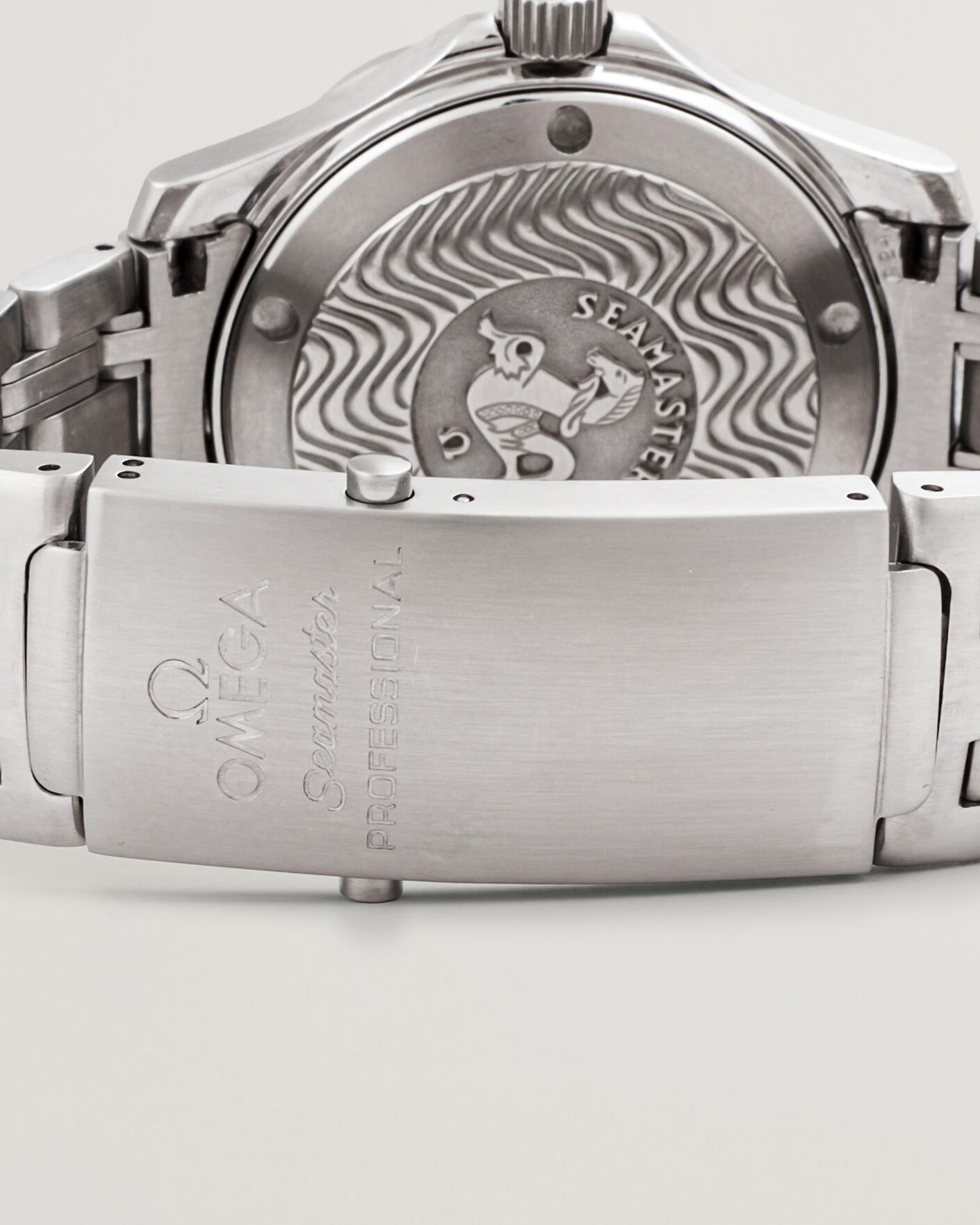 Uomini | Pre-Owned & Vintage Watches | Omega Pre-Owned | Seamaster 300M Midsize