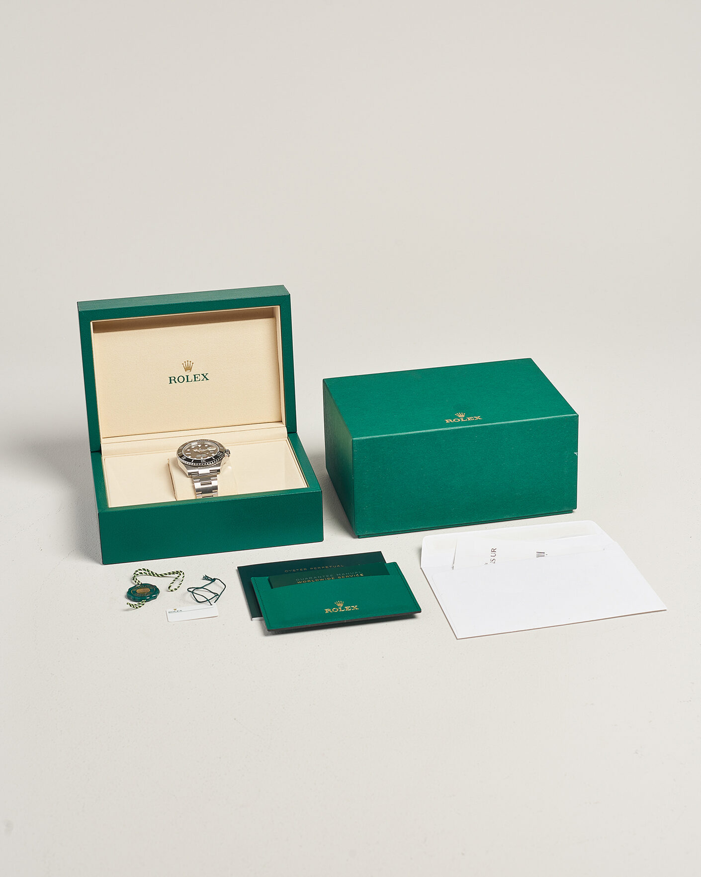 Uomini | Pre-Owned & Vintage Watches | Rolex Pre-Owned | Submariner Date