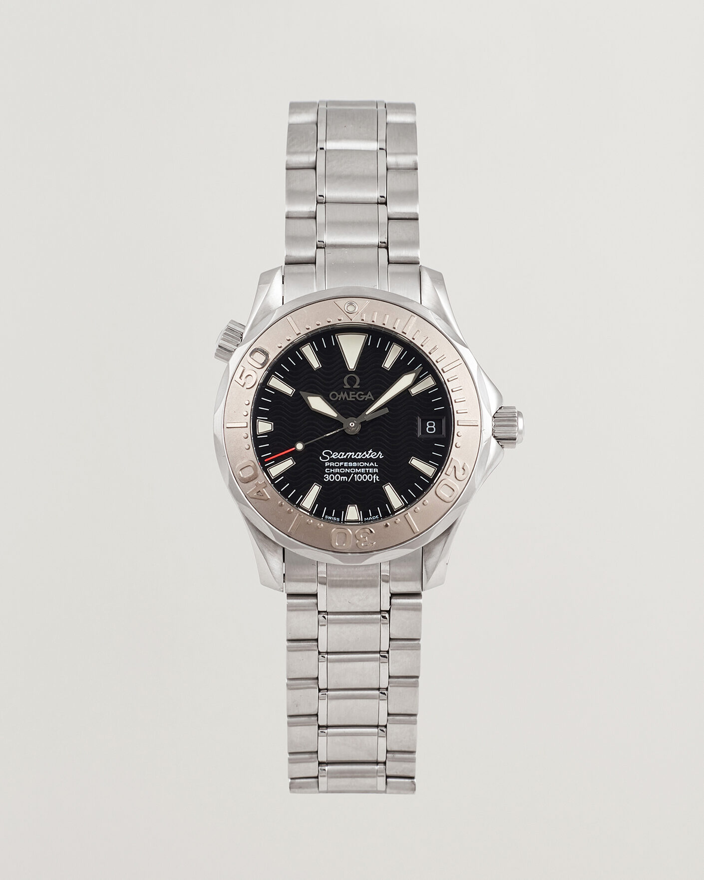 Uomini | Pre-Owned & Vintage Watches | Omega Pre-Owned | Seamaster 300M Midsize