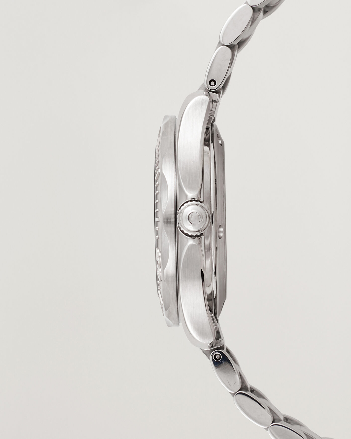 Uomini | Pre-Owned & Vintage Watches | Omega Pre-Owned | Seamaster 300M Midsize