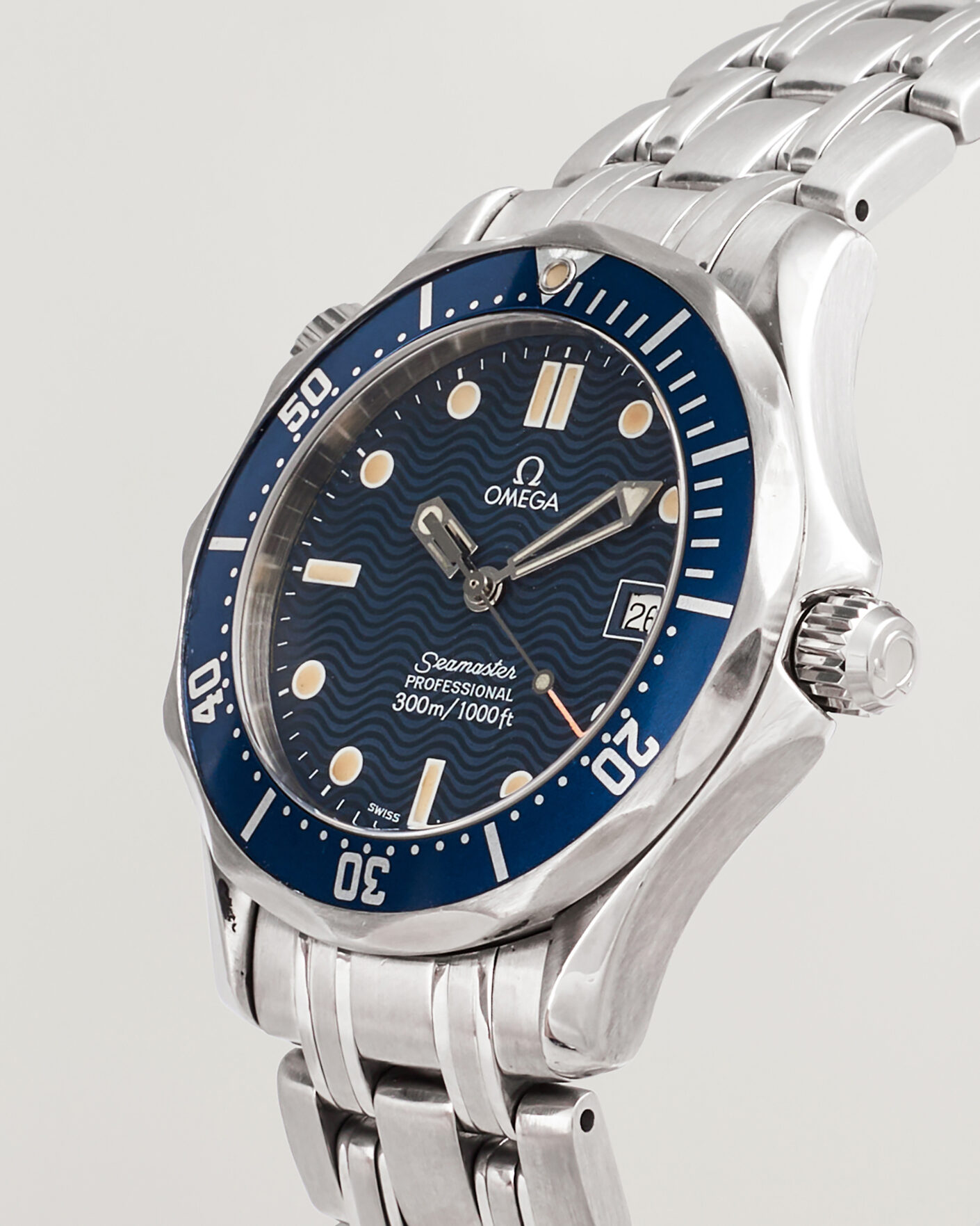 Uomini | Pre-Owned & Vintage Watches | Omega Pre-Owned | Seamaster 300M Midsize