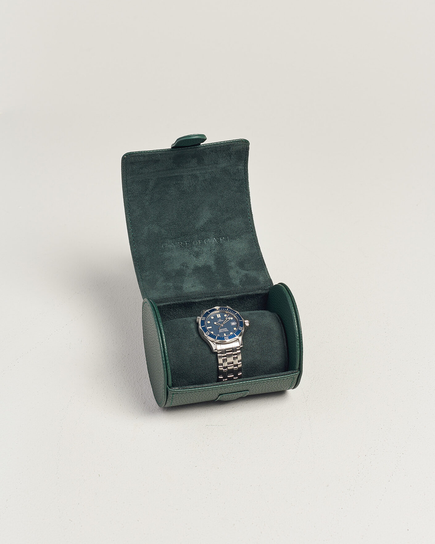Uomini | Pre-Owned & Vintage Watches | Omega Pre-Owned | Seamaster 300M Midsize