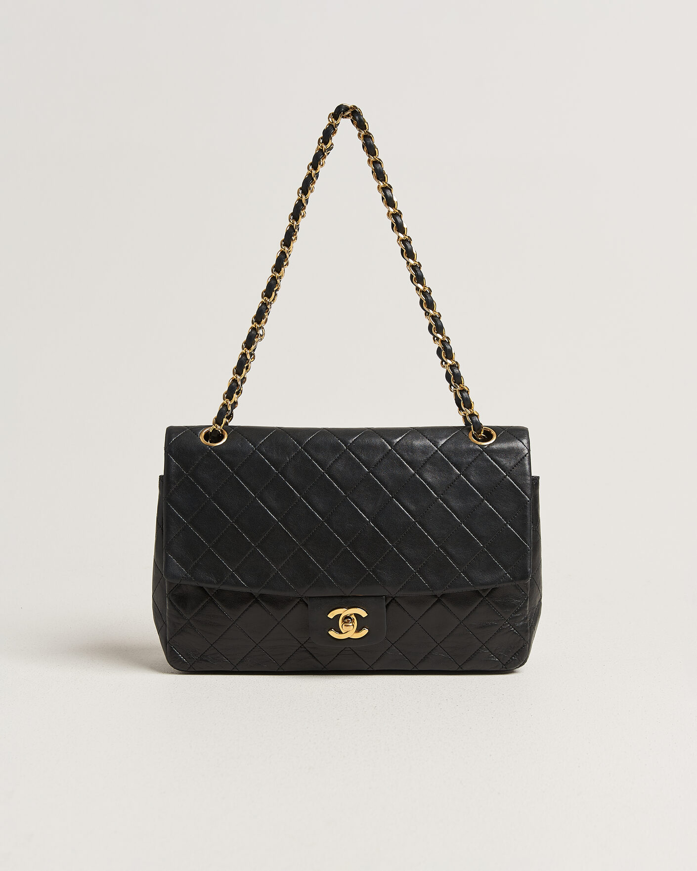 Uomini | Pre-Owned & Vintage Bags | Chanel Pre-Owned | Vintage Classic Flap Bag Lambskin Black