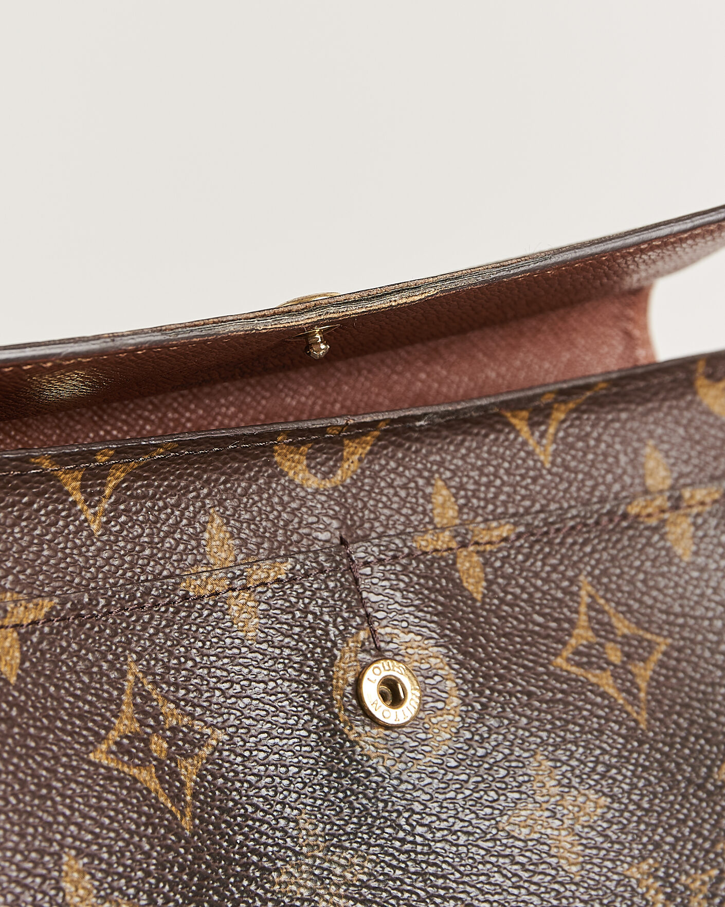Uomini | Pre-Owned & Vintage Bags | Louis Vuitton Pre-Owned | Multiple Wallet Monogram
