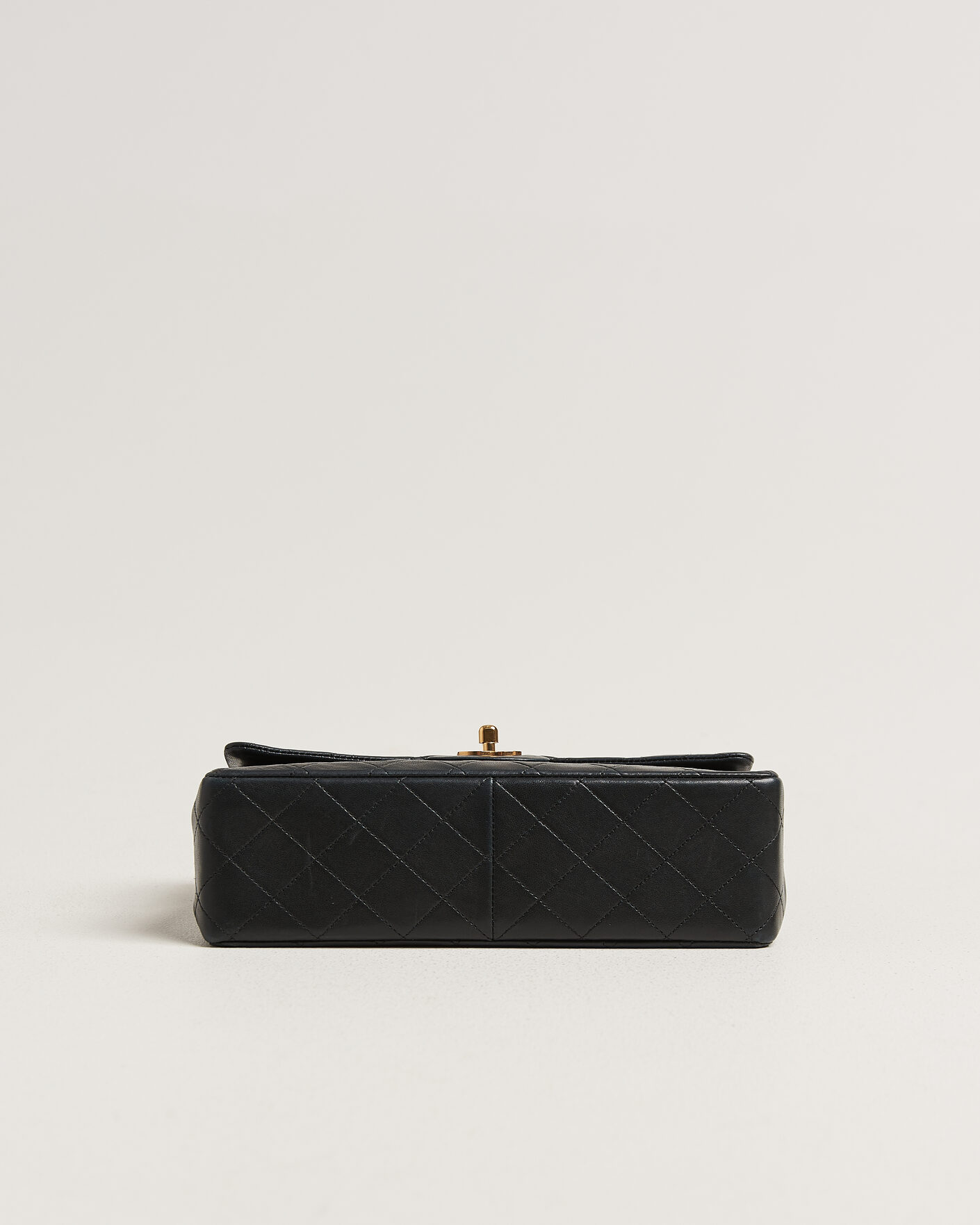 Uomini | Pre-Owned & Vintage Bags | Chanel Pre-Owned | Classic Medium Square Double Flap Bag Lambskin Black