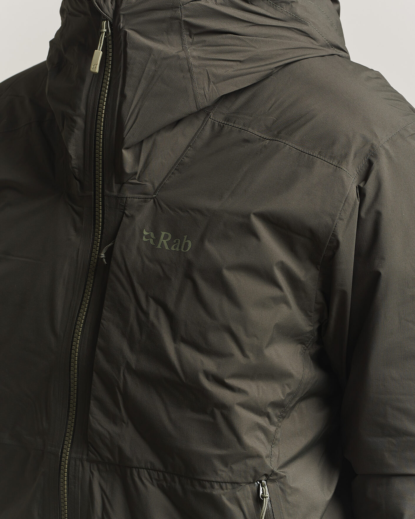 Uomini | Giacche | Rab | Microlight Waterproof Shield Jacket Dark Army