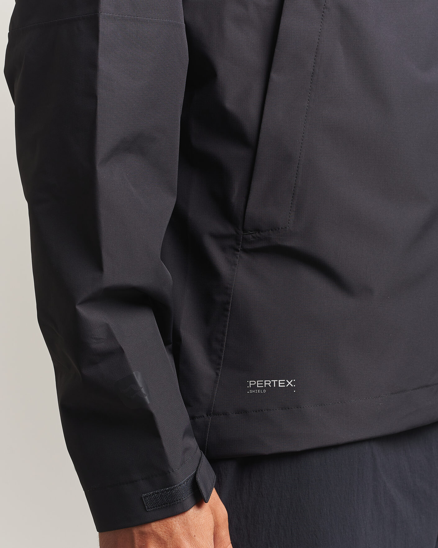 Uomini | Giacche | Rab | Downpour Waterproof Jacket Black