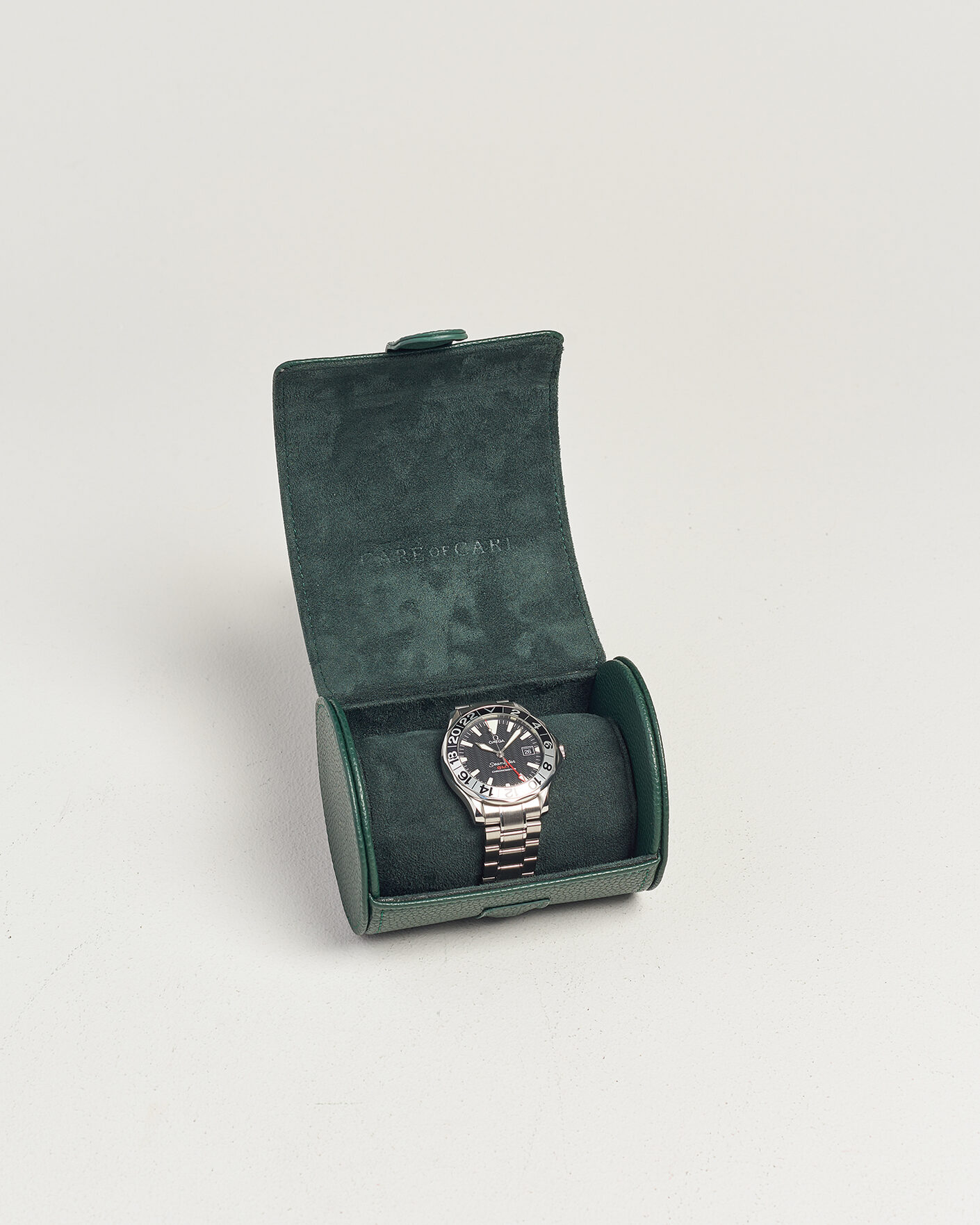 Uomini | Pre-Owned & Vintage Watches | Omega Pre-Owned | Seamaster 300M GMT Gerry Lopez Limited Edition