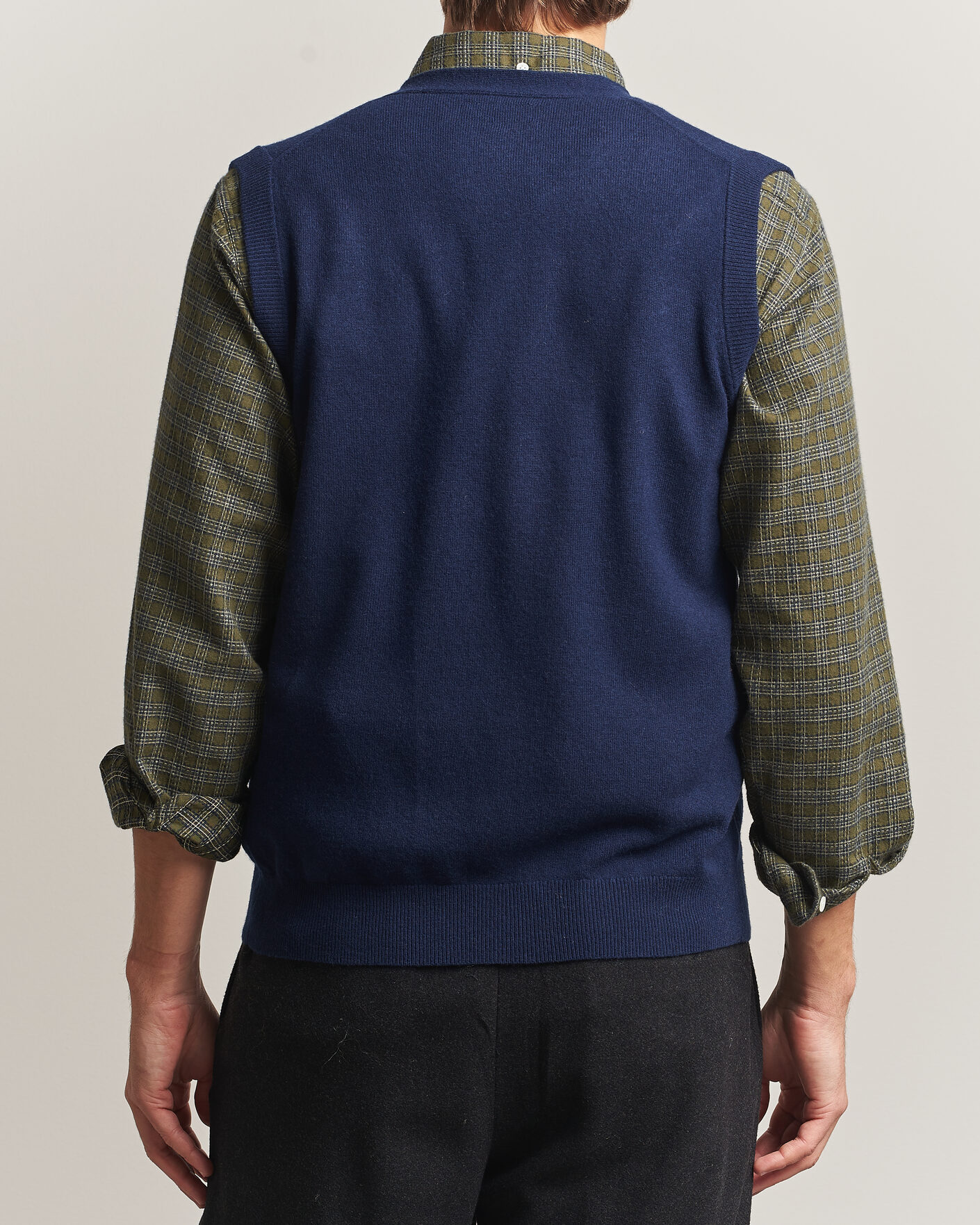Uomini | Maglieria | BEAMS PLUS | Button Knit Vest Navy