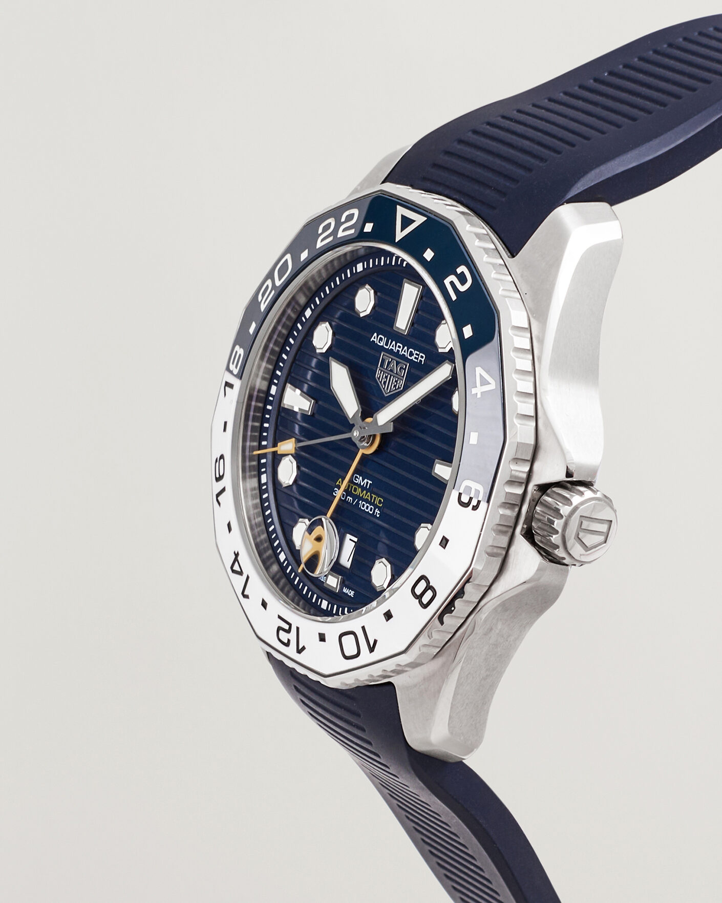 Uomini | Pre-Owned & Vintage Watches | Tag Heuer Pre-Owned | Acuaracer GMT