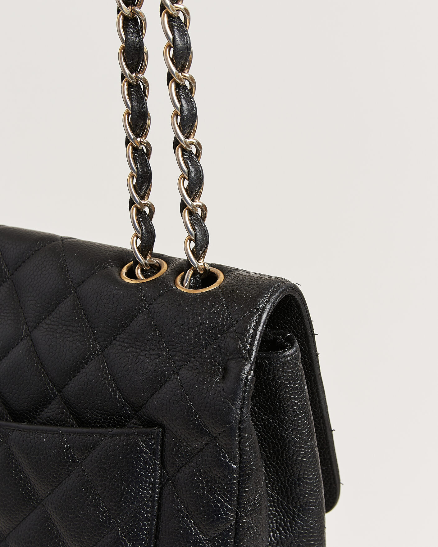 Uomini | Pre-Owned & Vintage Bags | Chanel Pre-Owned | Classic Jumbo Single Flap Bag Caviar Black