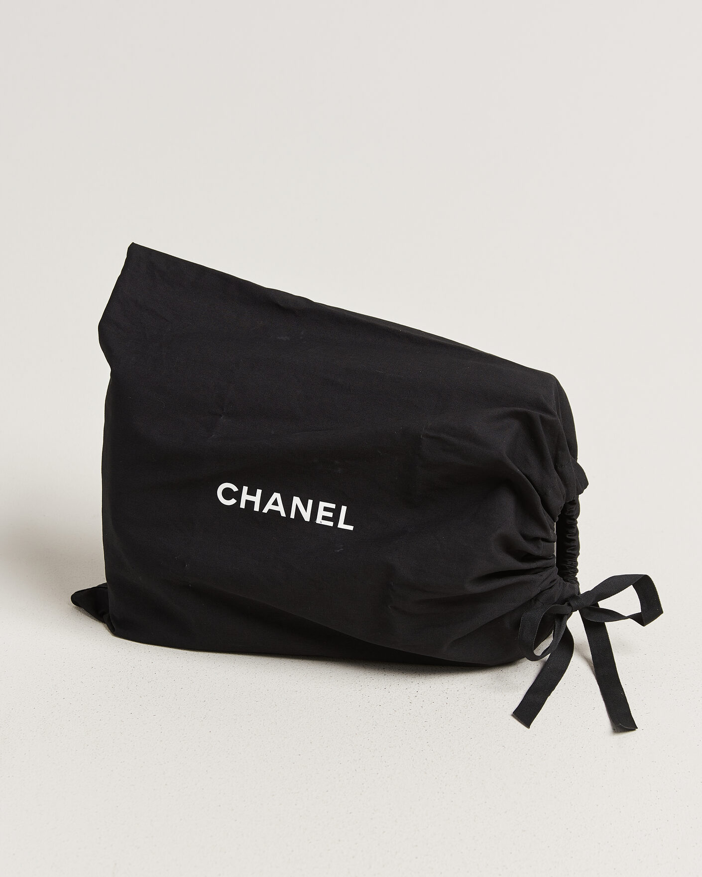 Uomini | Pre-Owned & Vintage Bags | Chanel Pre-Owned | Classic Jumbo Double Flap Bag Lambskin Black