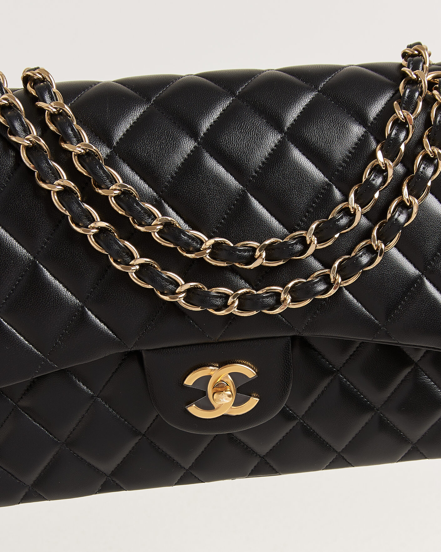Uomini | Pre-Owned & Vintage Bags | Chanel Pre-Owned | Classic Jumbo Double Flap Bag Lambskin Black