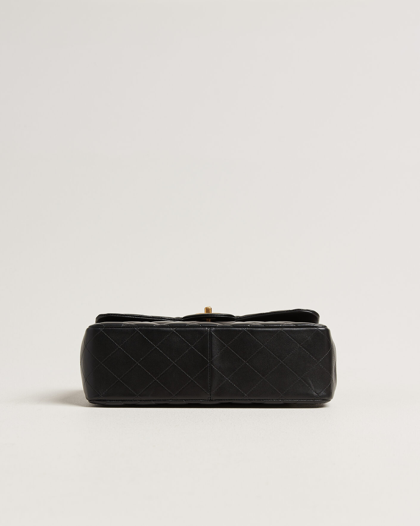 Uomini | Pre-Owned & Vintage Bags | Chanel Pre-Owned | Classic Jumbo Double Flap Bag Lambskin Black