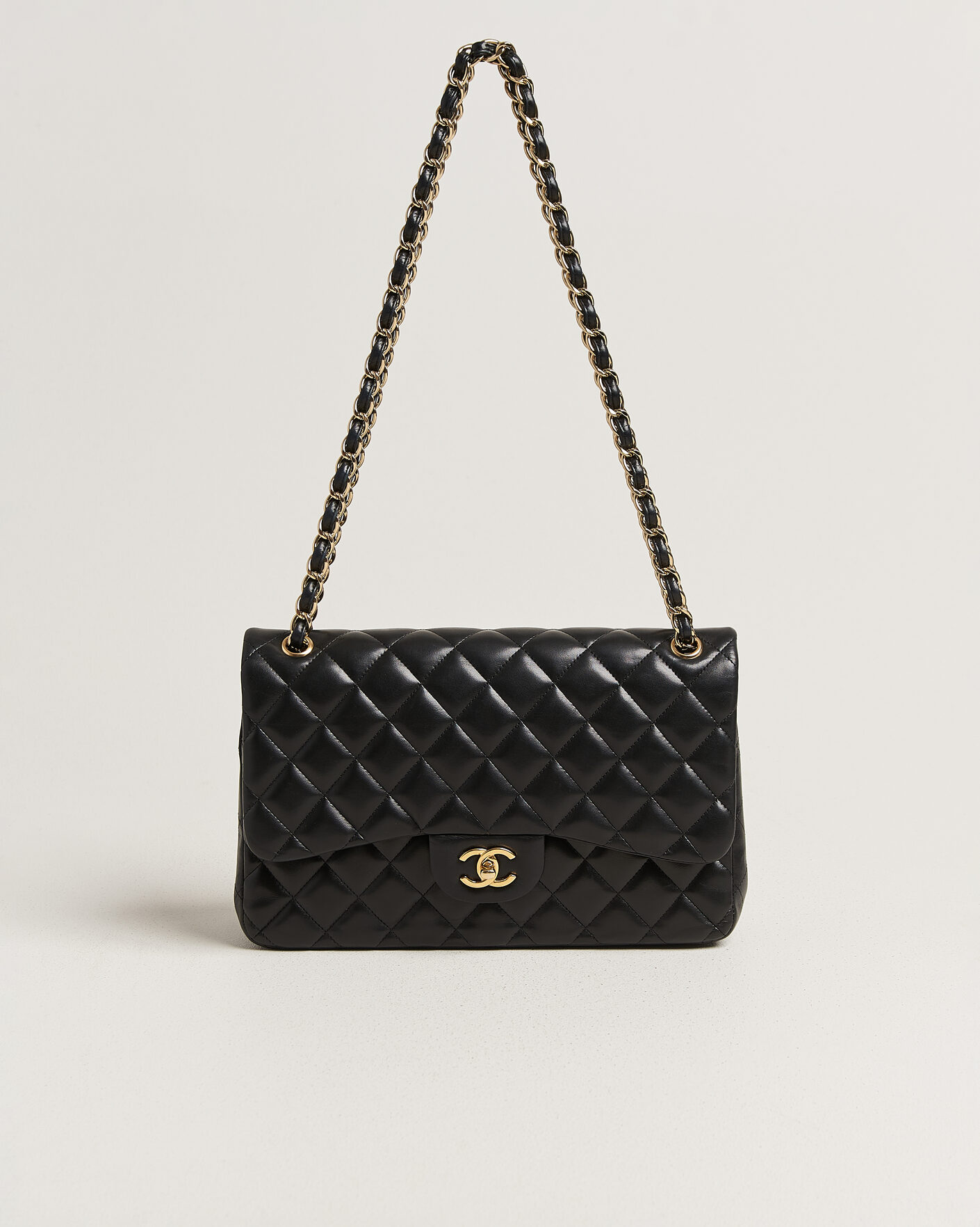 Uomini | Pre-Owned & Vintage Bags | Chanel Pre-Owned | Classic Jumbo Double Flap Bag Lambskin Black