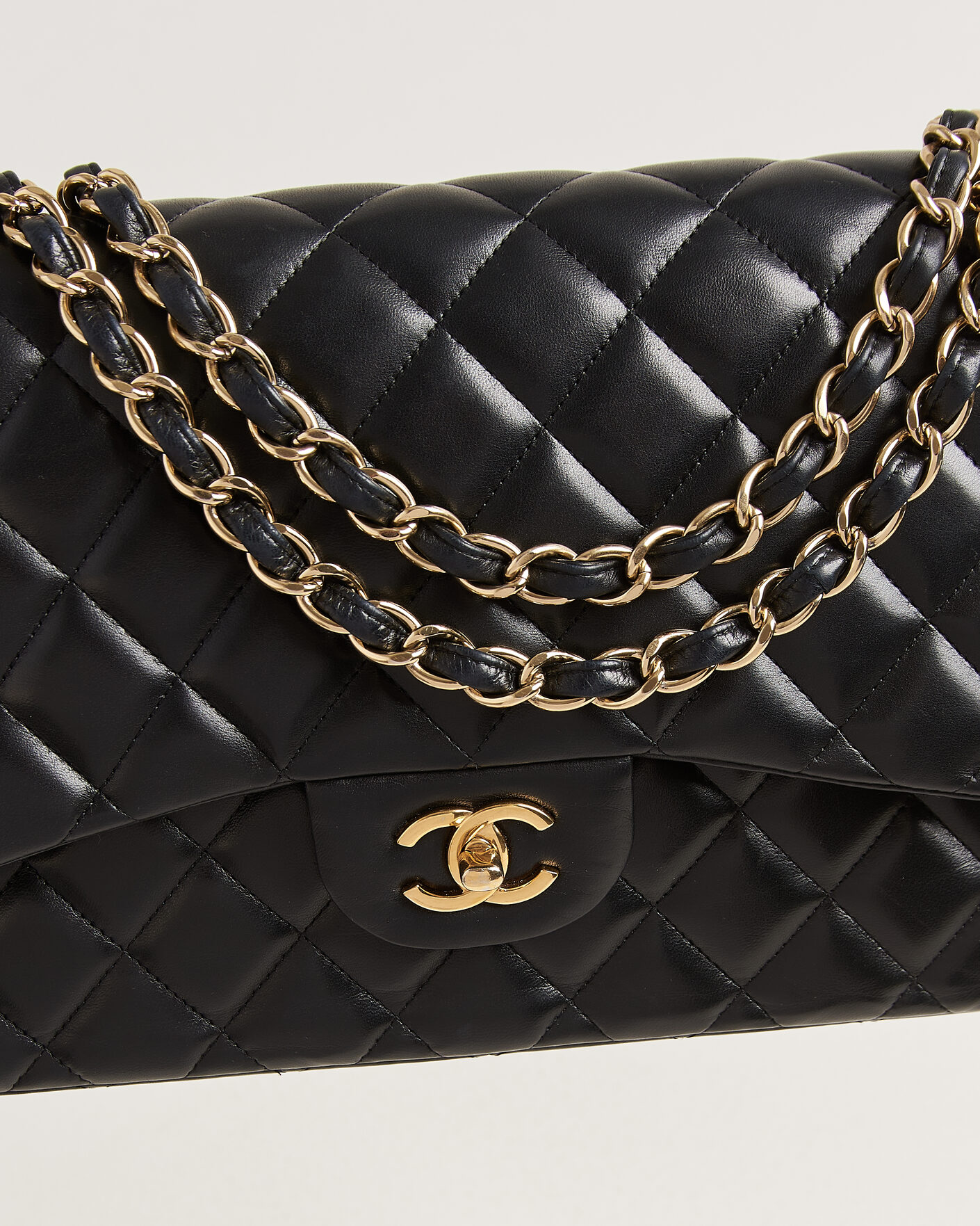 Uomini | Pre-Owned & Vintage Bags | Chanel Pre-Owned | Classic Jumbo Double Flap Bag Lambskin Black