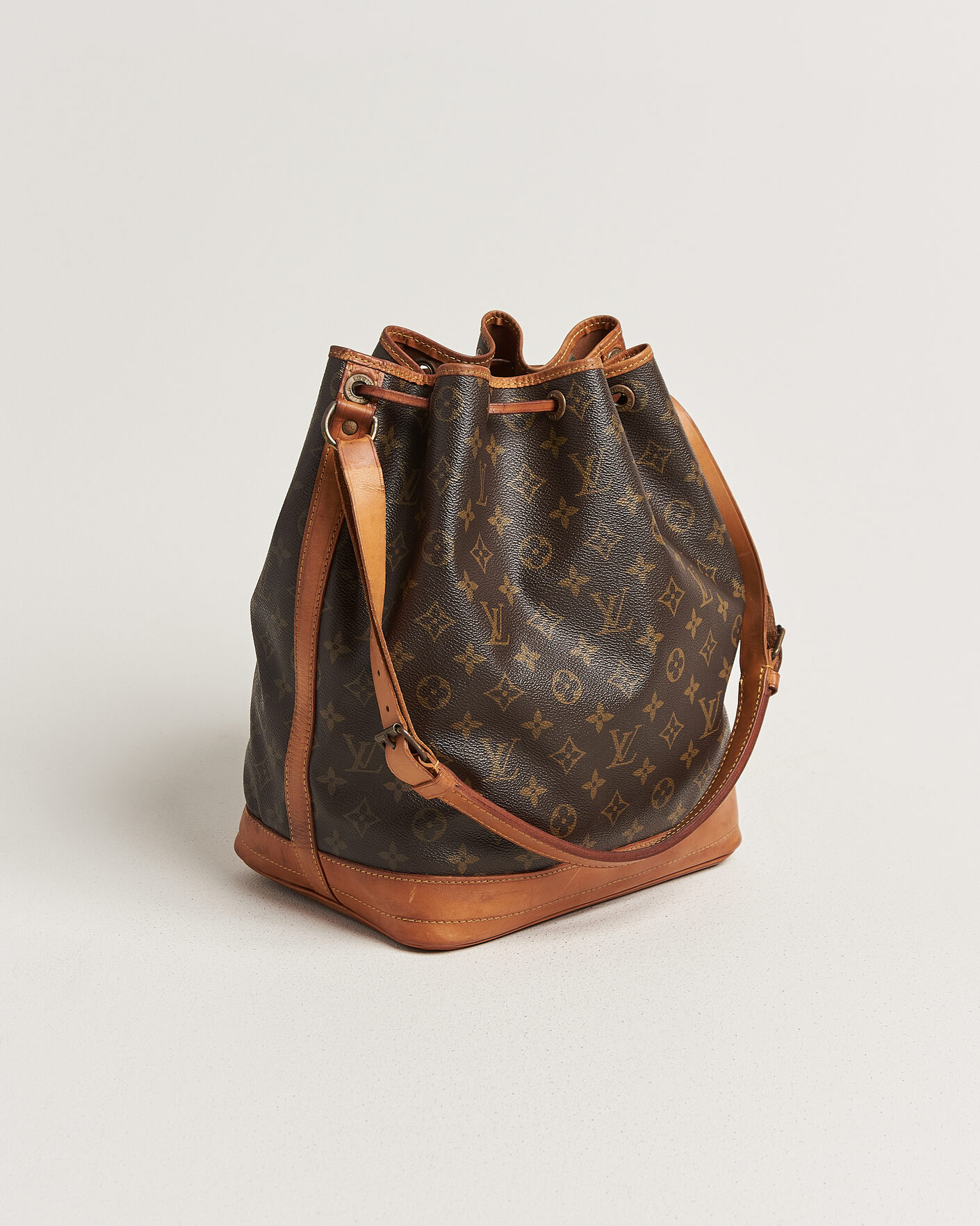 Uomini | Pre-Owned & Vintage Bags | Louis Vuitton Pre-Owned | Noé Monogram