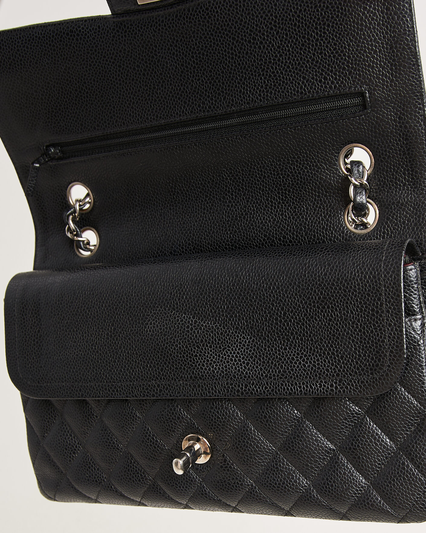 Uomini | Pre-Owned & Vintage Bags | Chanel Pre-Owned | Classic Medium Single Flap Bag Caviar Black