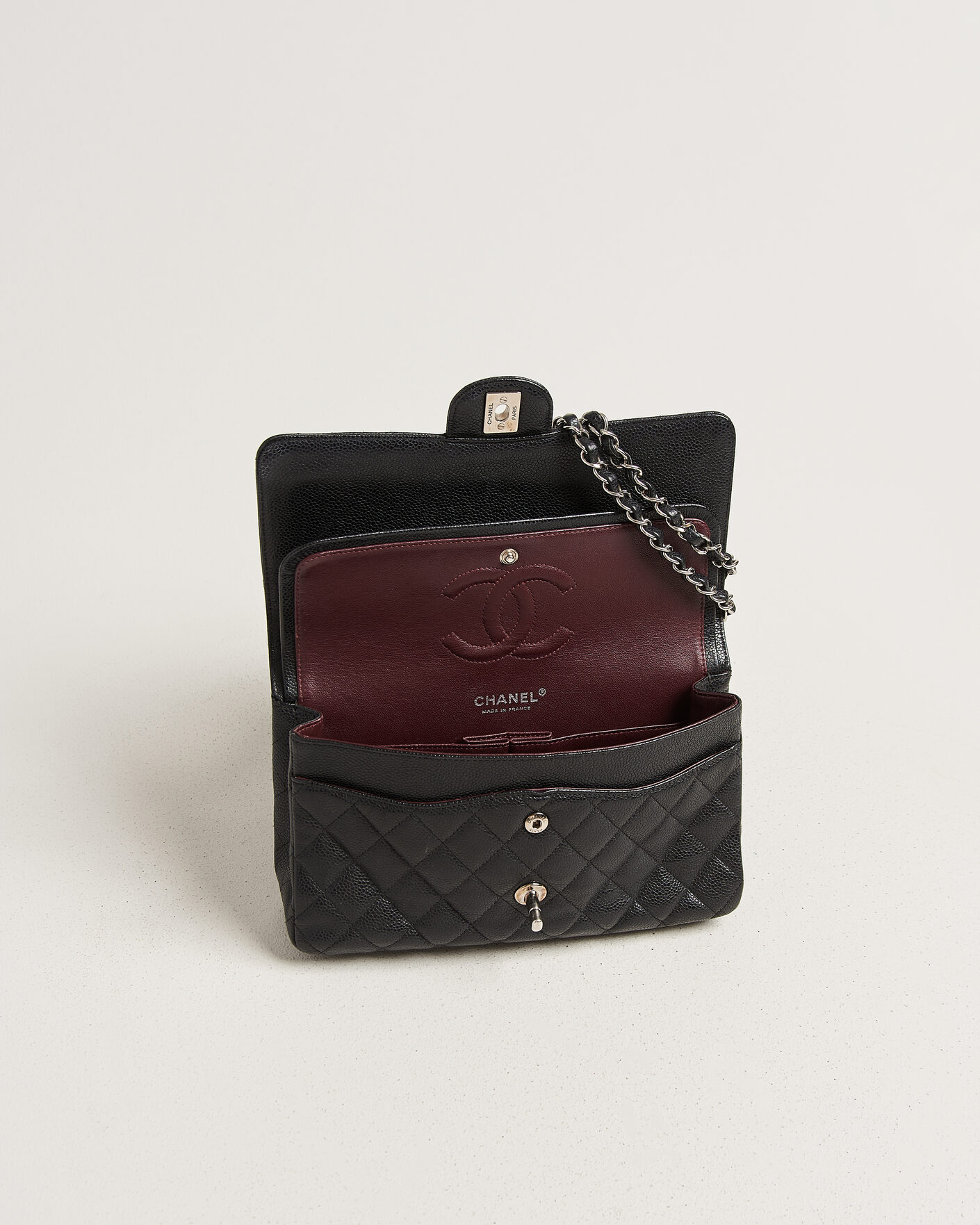 Uomini | Pre-Owned & Vintage Bags | Chanel Pre-Owned | Classic Medium Single Flap Bag Caviar Black