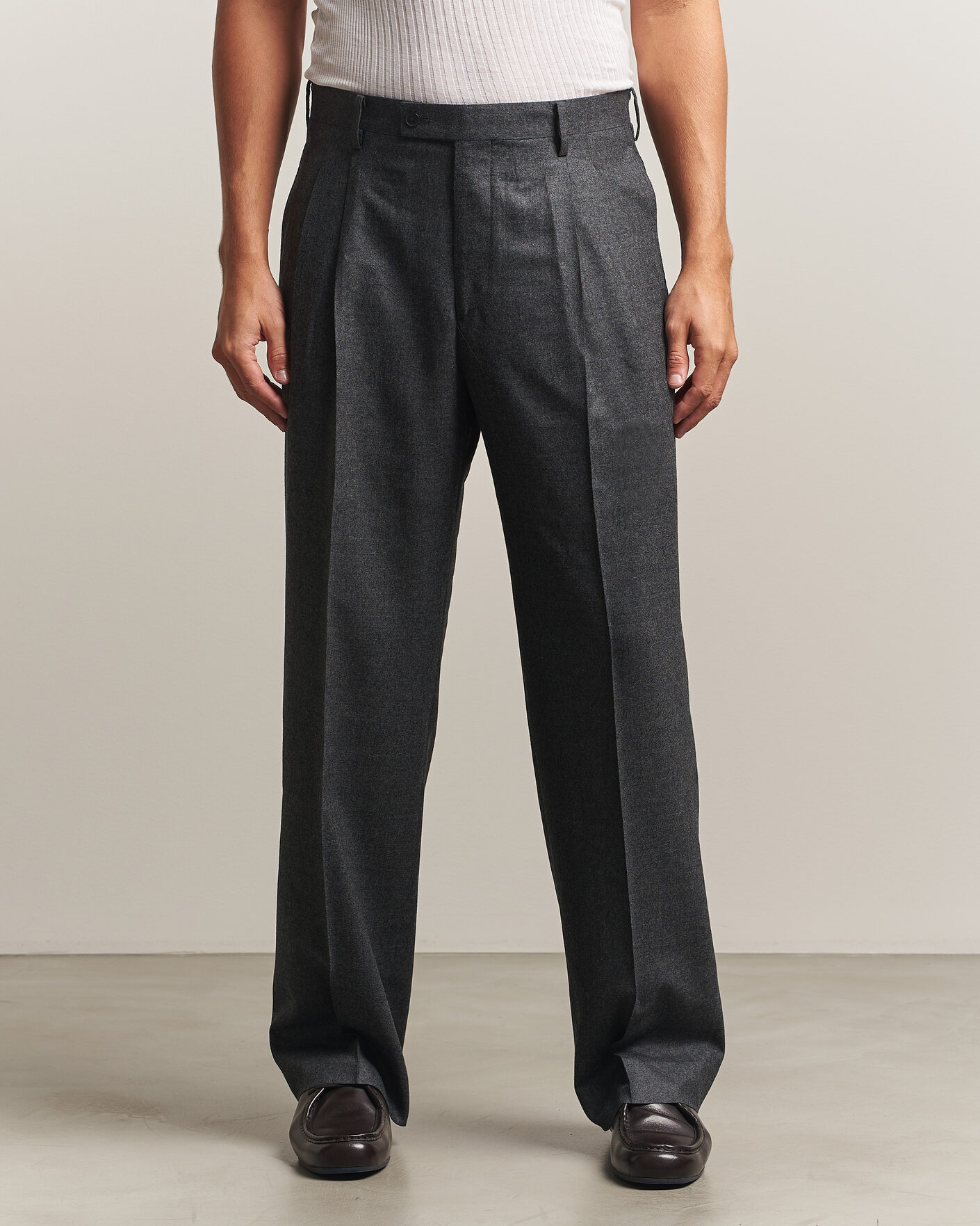 Uomini | Pantaloni | Auralee | Super Light Wool Pants Charcoal