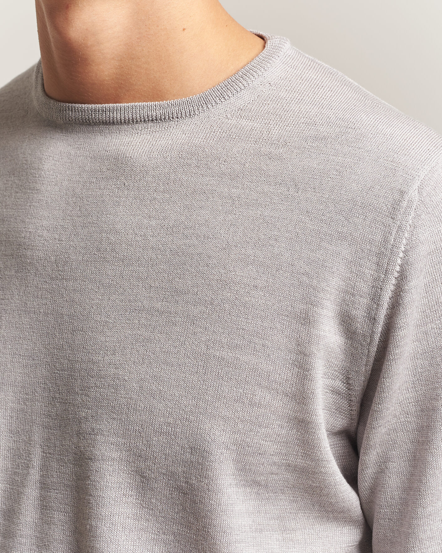 Uomini | Maglieria | Morgano | Extra Fine Merino Wool Crewneck Light Grey