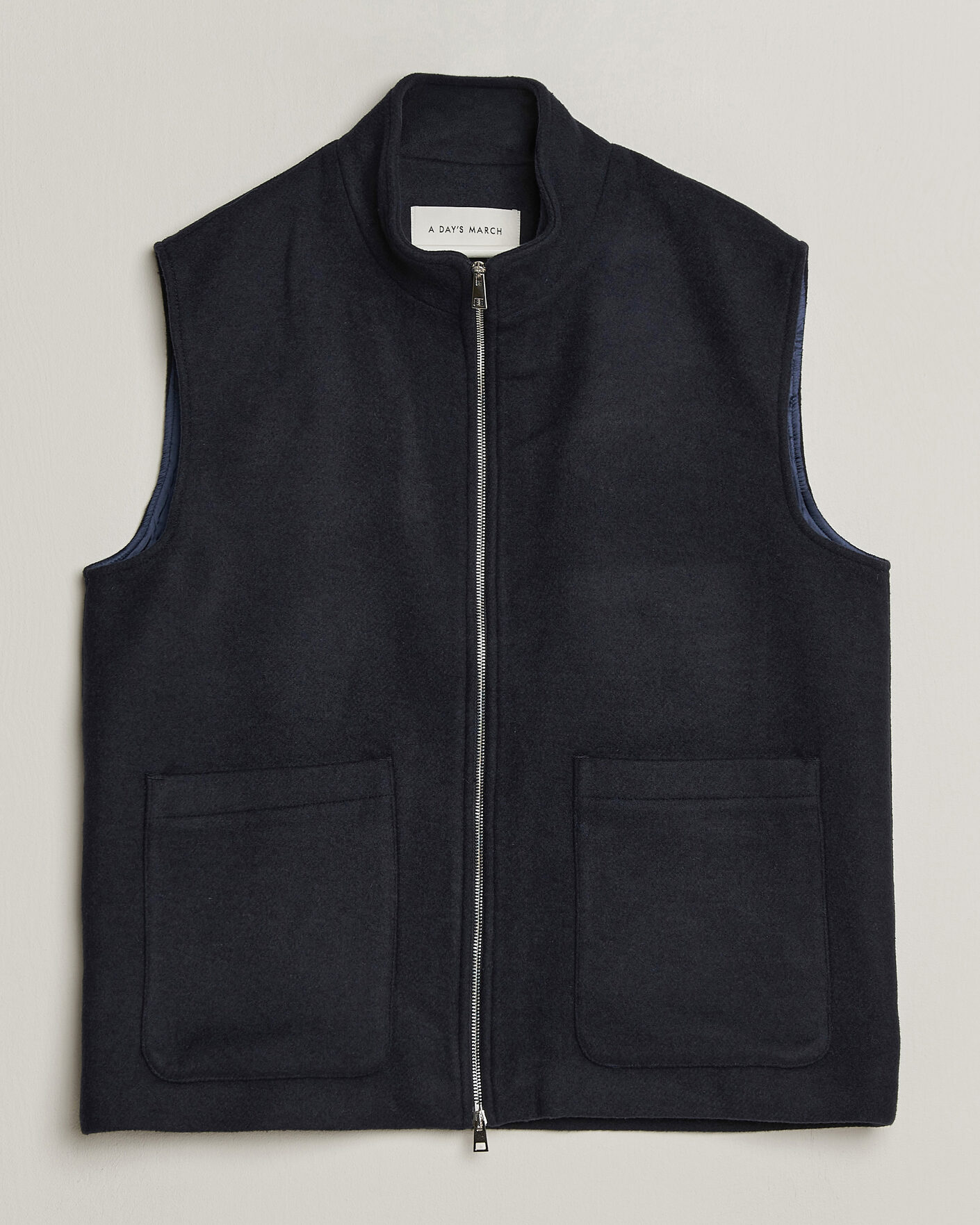 Uomini | Gilet | A Day's March | Canora Lined Wool Vest Navy