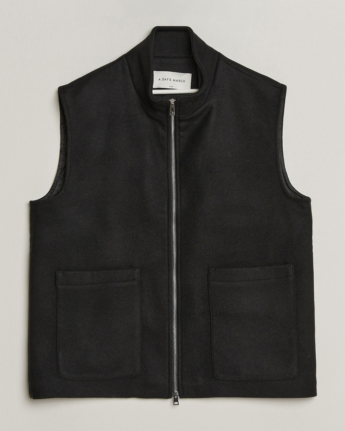 Uomini | Gilet | A Day's March | Canora Lined Wool Vest Black