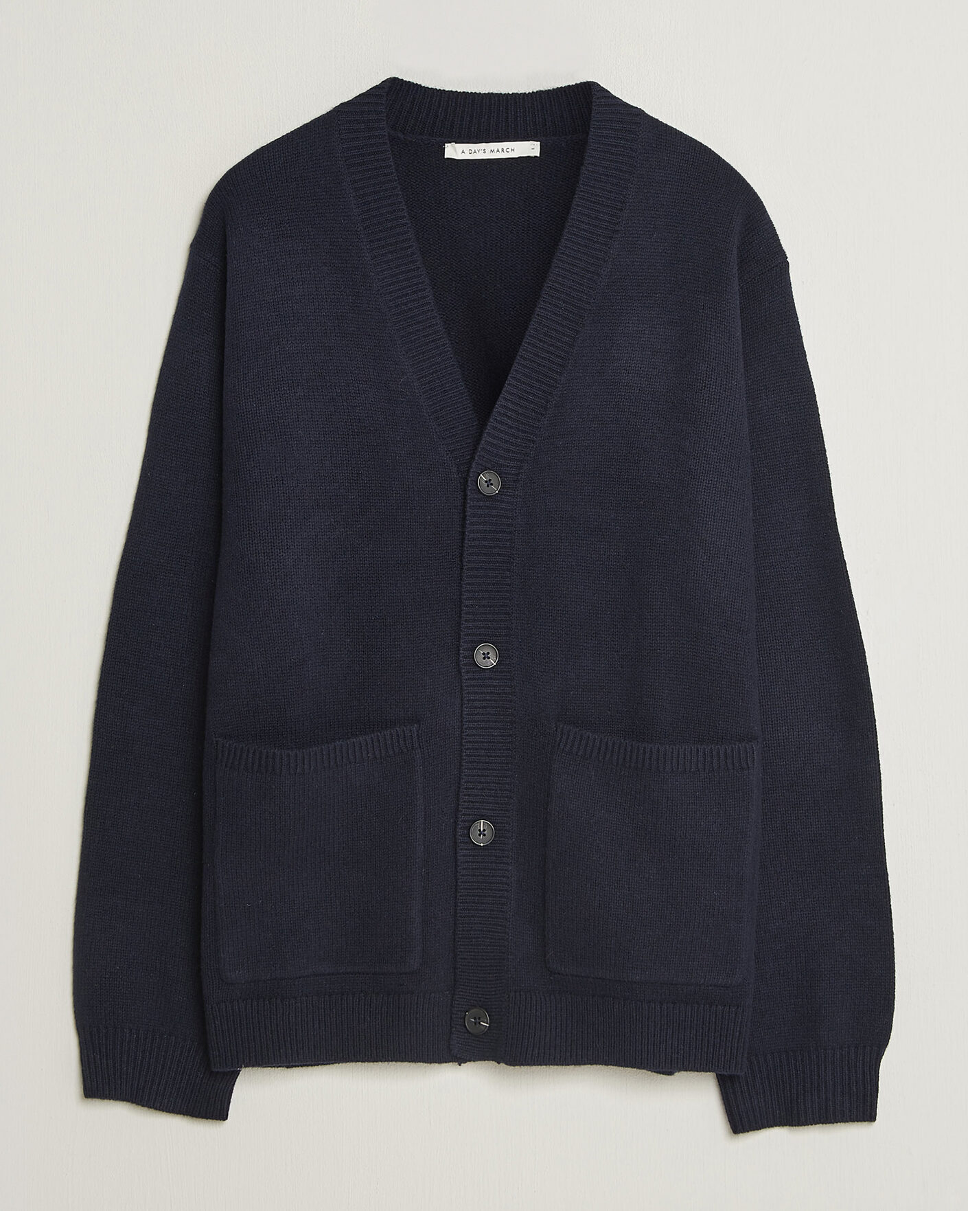 Uomini | Maglieria | A Day's March | Jarrow Lambswool Cardigan Navy