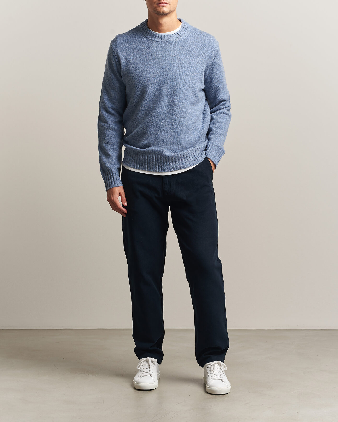 Uomini | Pantaloni | A Day's March | Miller Cotton/Lyocell Trousers Navy