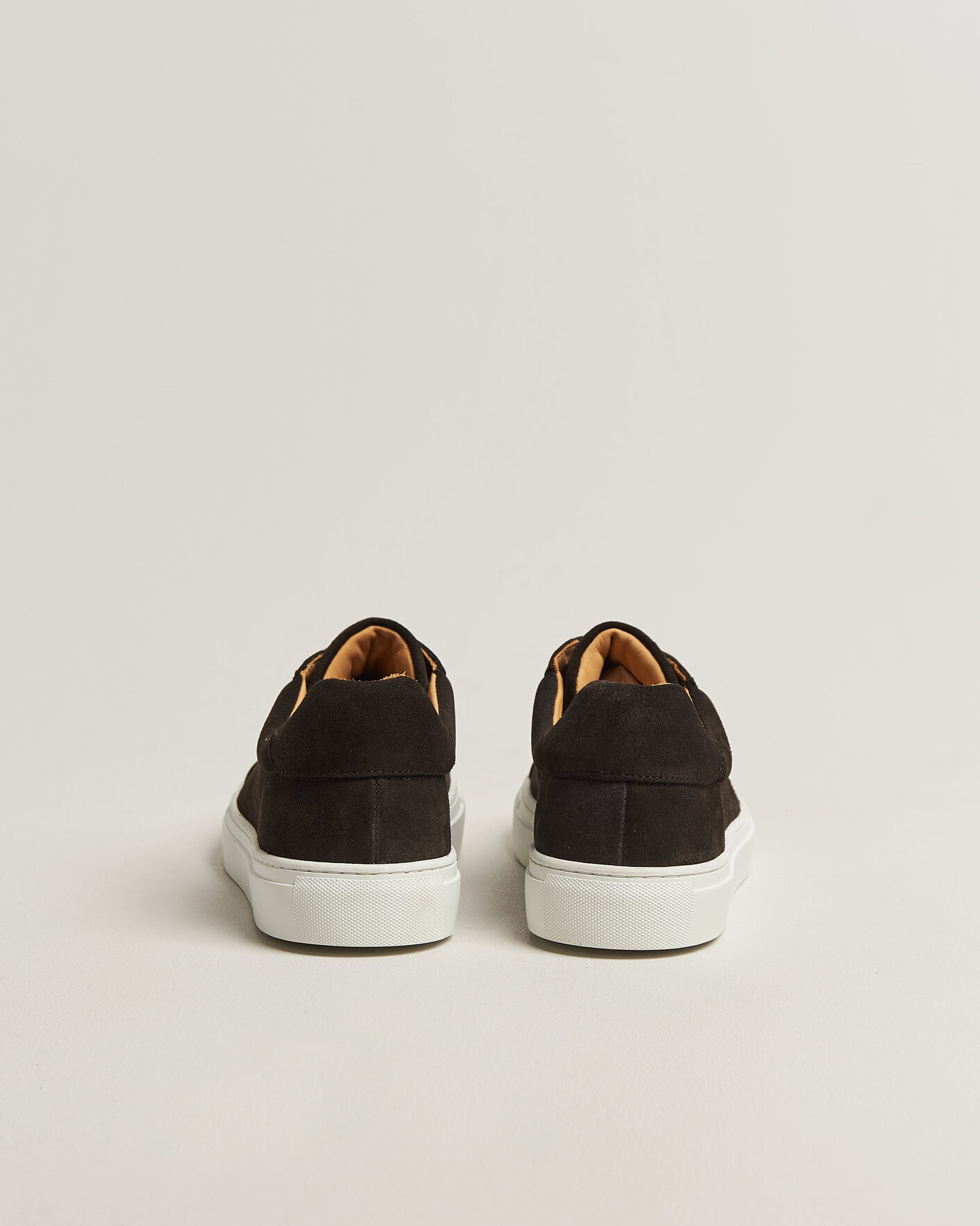 Uomini | Sneakers | A Day's March | Marching Suede Sneaker Chocolate