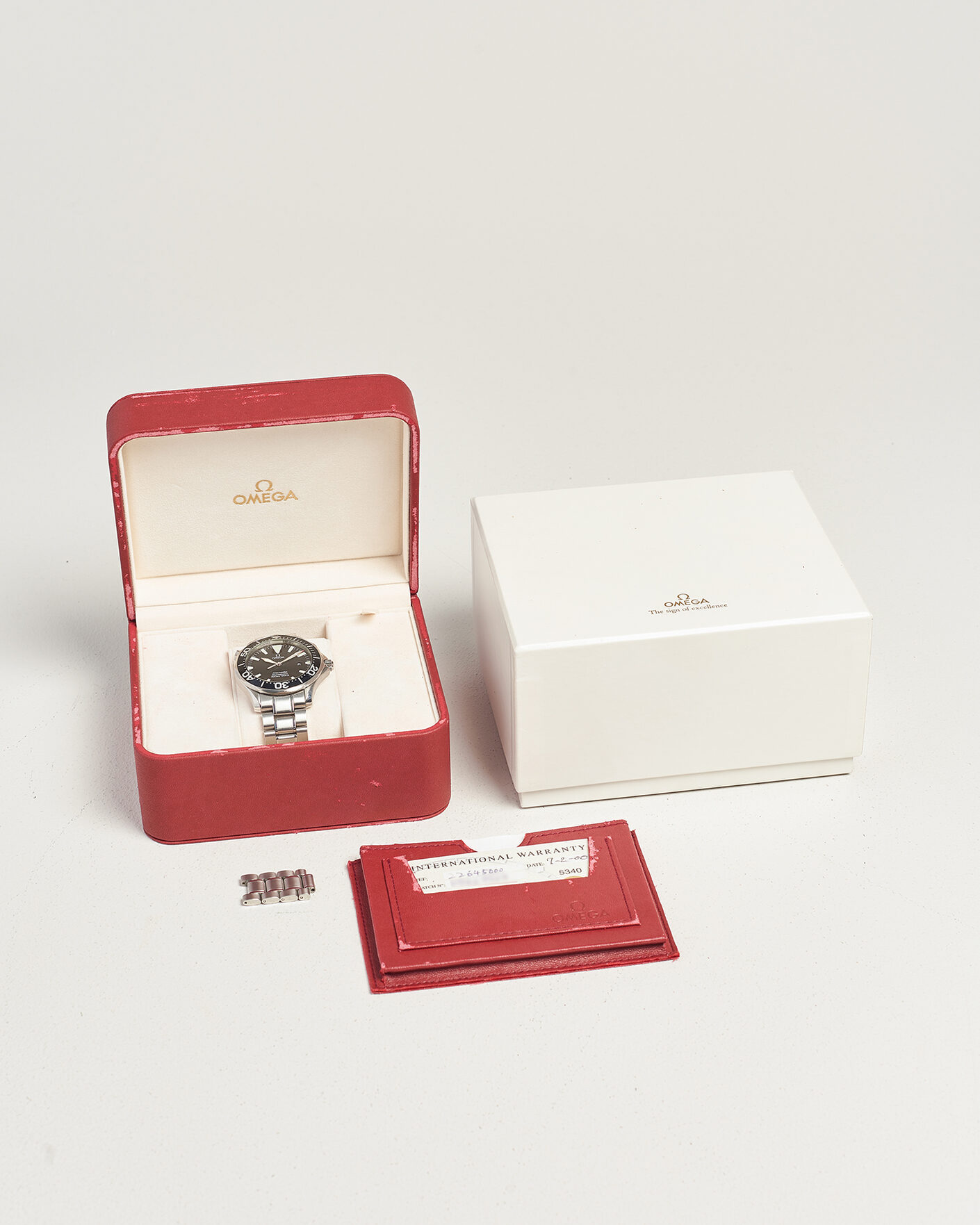 Uomini | Pre-Owned & Vintage Watches | Omega Pre-Owned | Seamaster 300M Peter Blake