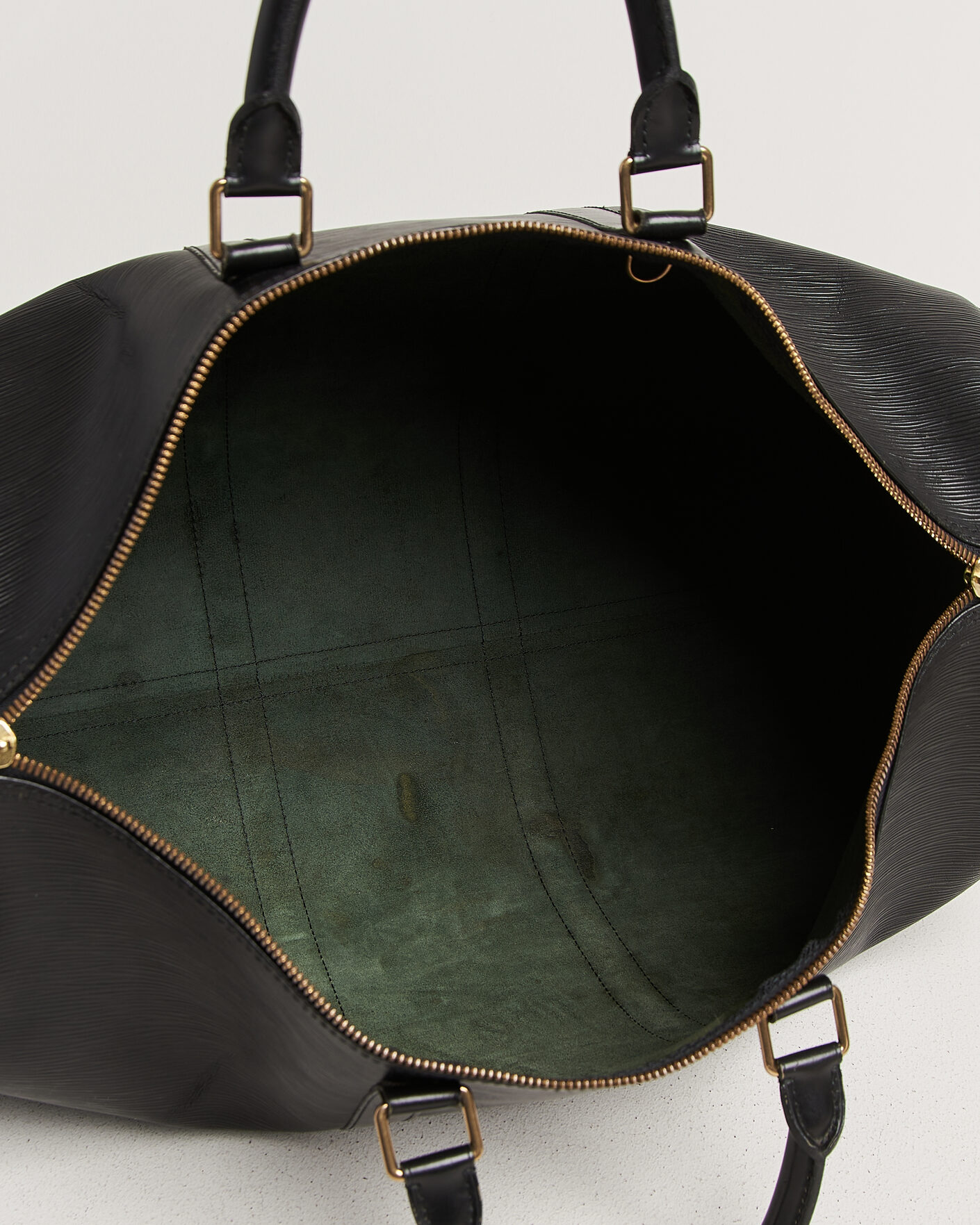 Uomini | Pre-Owned & Vintage Bags | Louis Vuitton Pre-Owned | Keepall 50 Epi Leather Black