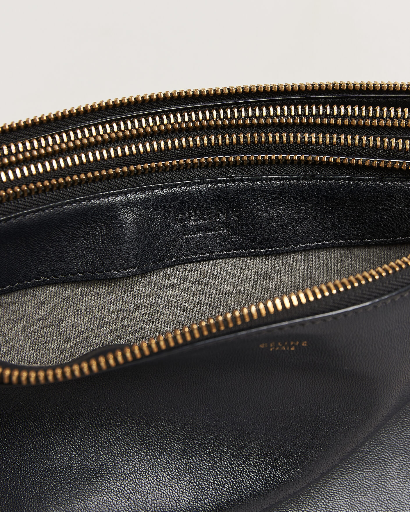 Uomini | Pre-Owned & Vintage Bags | Celine Pre-Owned | Trio Bag Medium Leather Black